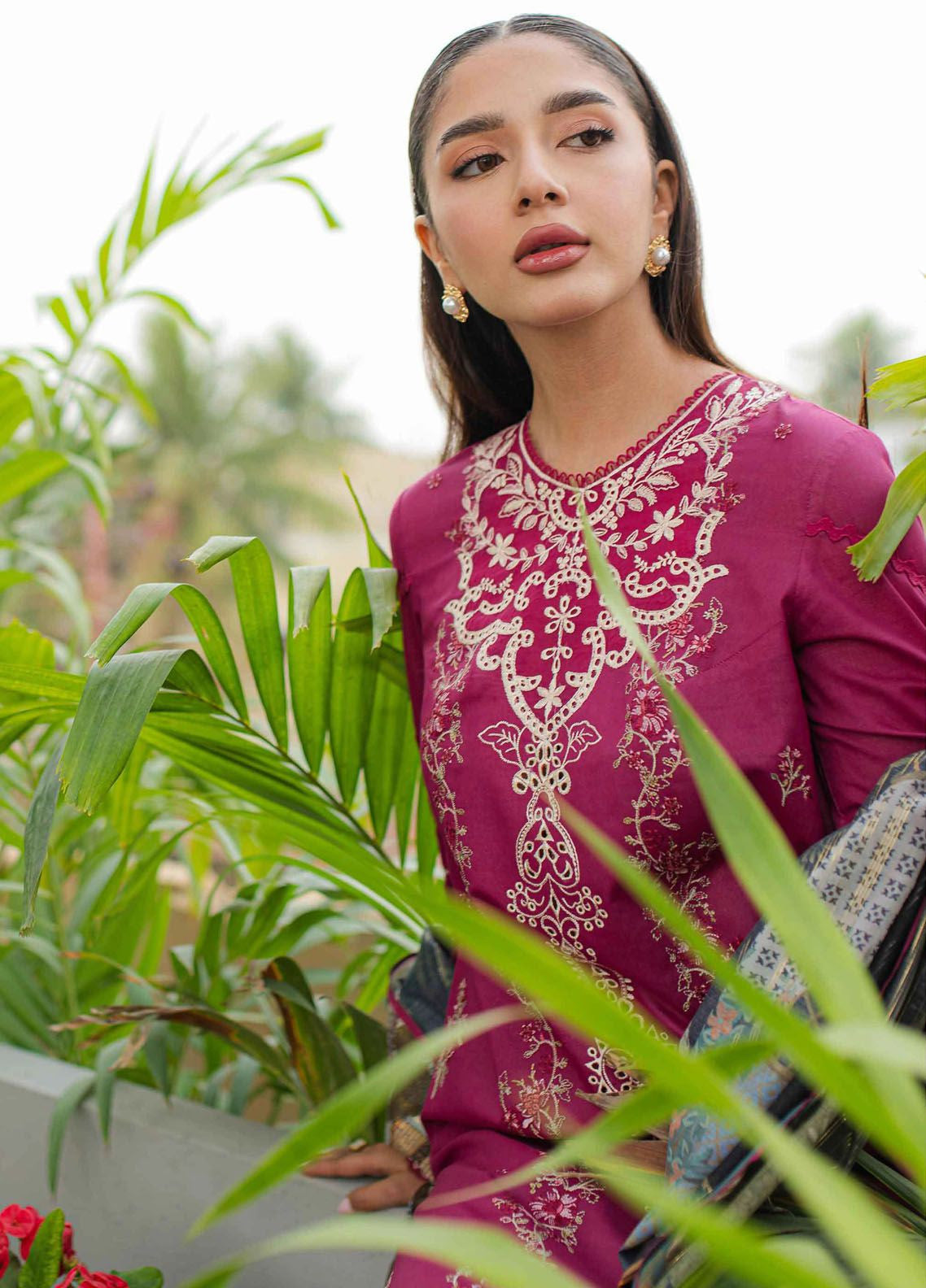 Qalamkar Qline Embroidered Lawn 3 Piece Unstitched Suit Q24QEL-16 SERAPHINA Qalamkar Qline Embroidered Lawn 3 Piece Unstitched Suit Q24QEL-16 SERAPHINA