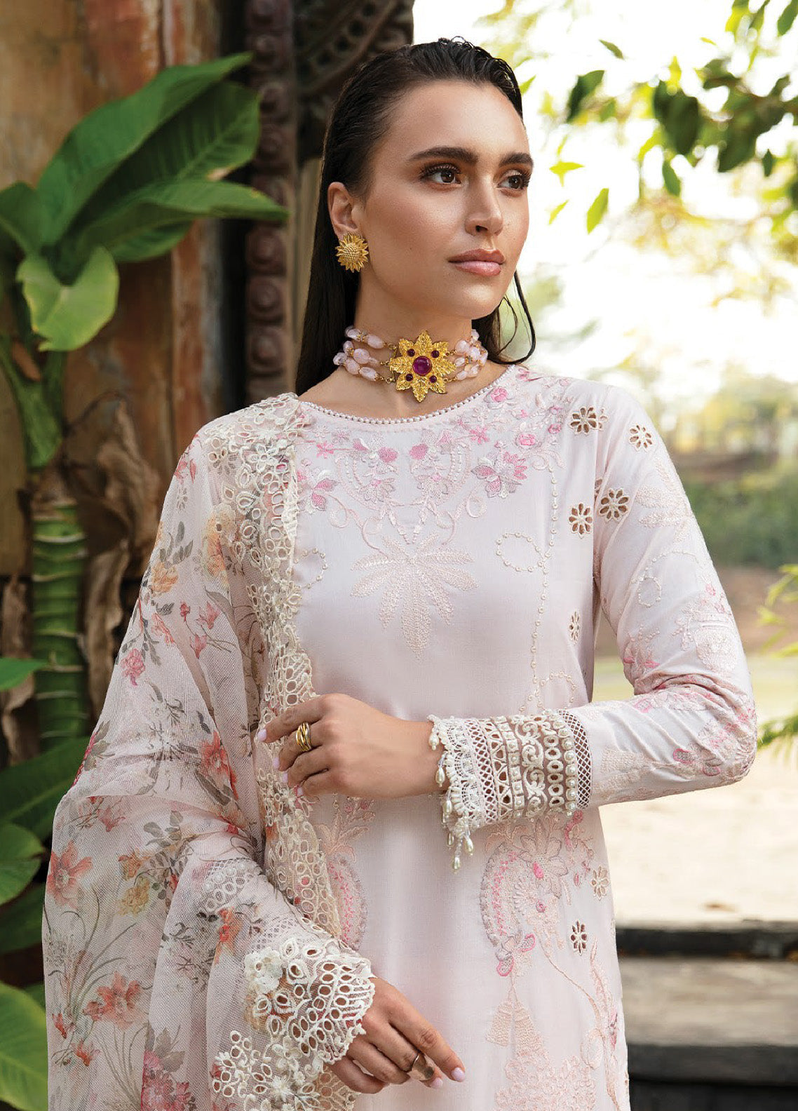 Reve By Serene Luxury Embroidered Lawn 3 Piece Unstitched Suit S24RLL SL-62 Reve By Serene Luxury Embroidered Lawn 3 Piece Unstitched Suit S24RLL SL-62