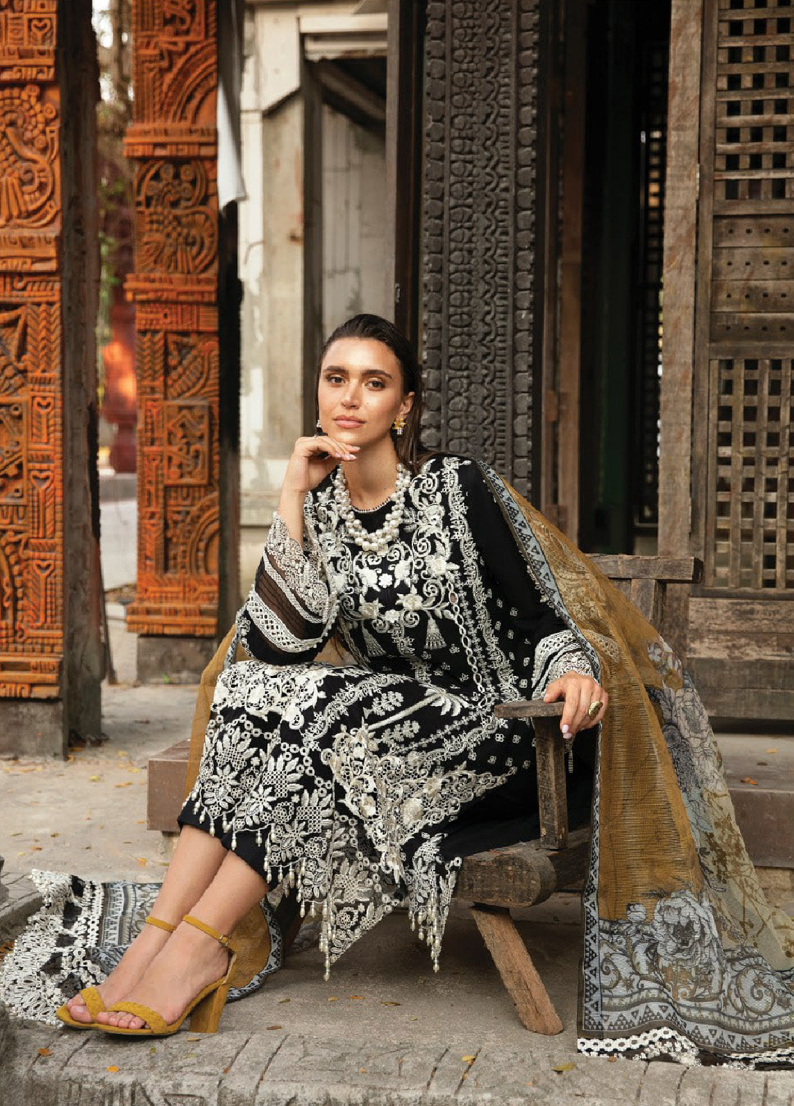 Reve By Serene Luxury Embroidered Lawn 3 Piece Unstitched Suit S24RLL SL-64 Reve By Serene Luxury Embroidered Lawn 3 Piece Unstitched Suit S24RLL SL-64