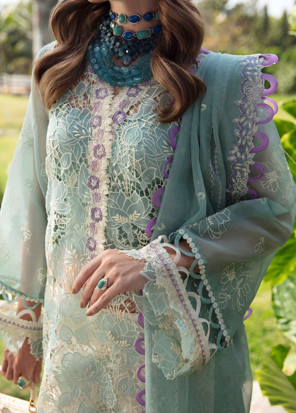 Sable Vogue Luxury Embroidered Swiss Lawn 3 Piece Unstitched Suit SV24LL-02 AFROZ Sable Vogue Luxury Embroidered Swiss Lawn 3 Piece Unstitched Suit SV24LL-02 AFROZ