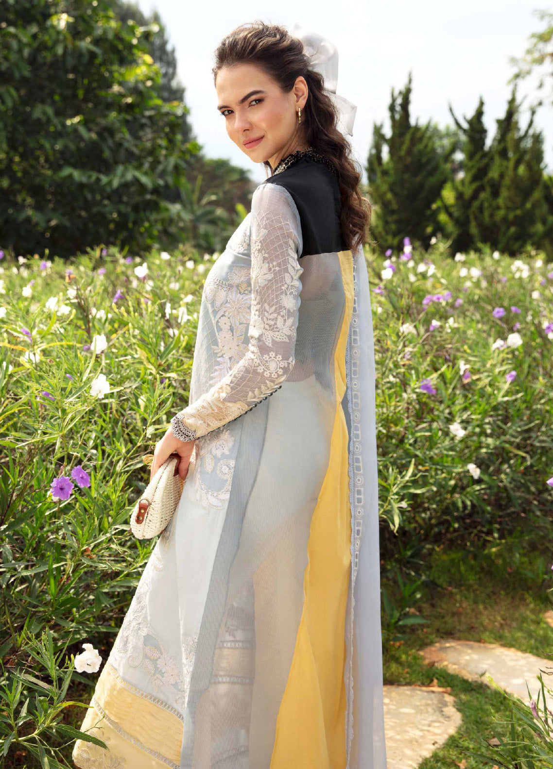 Sable Vogue Luxury Embroidered Lawn 3 Piece Unstitched Suit SV24LL-11 LEENA Sable Vogue Luxury Embroidered Lawn 3 Piece Unstitched Suit SV24LL-11 LEENA