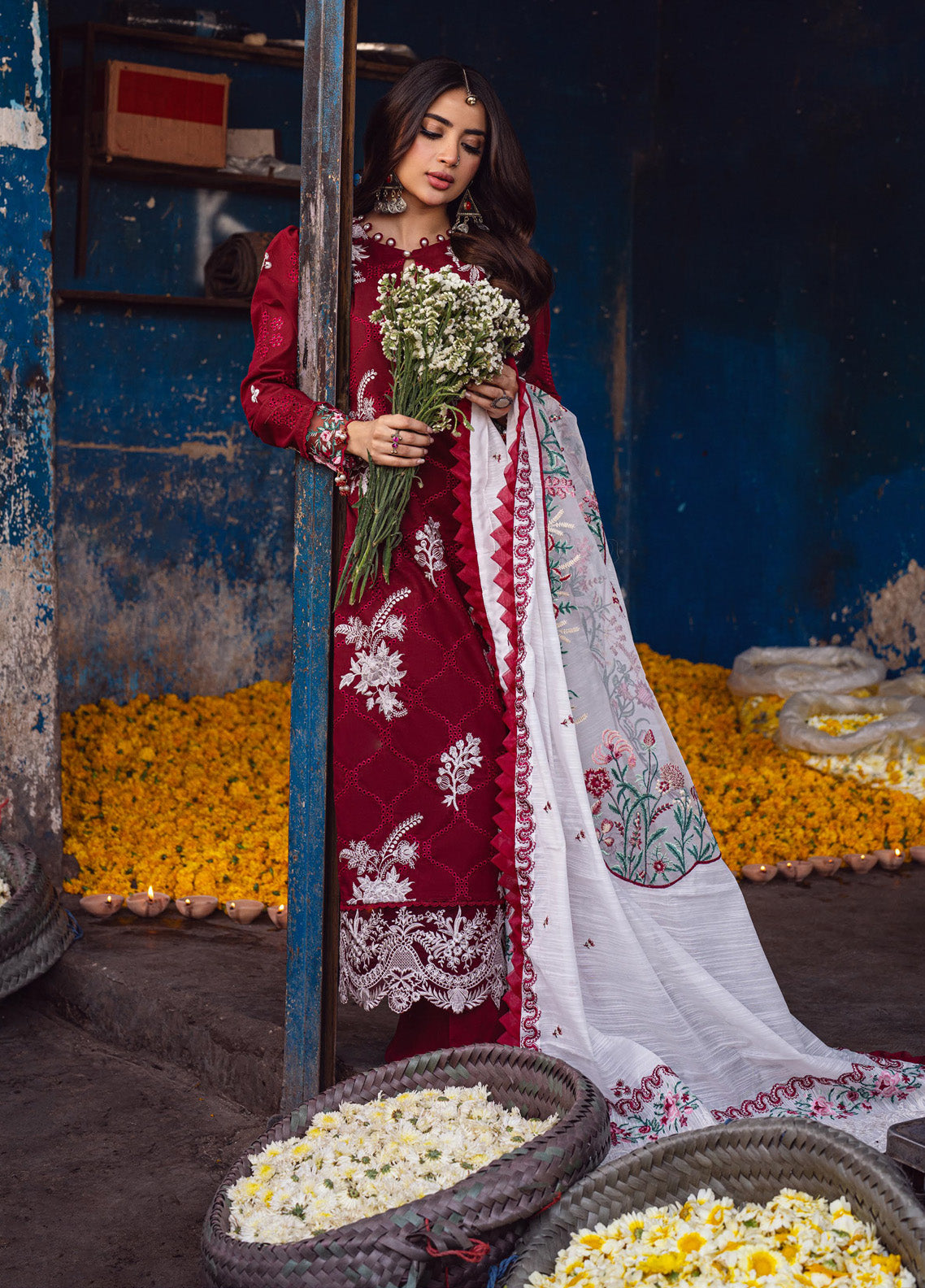 Sahakari By Sahane Chikankari Lawn 3 Piece Unstitched Suit S24SKCL CT-10001 GULAAB Sahakari By Sahane Chikankari Lawn 3 Piece Unstitched Suit S24SKCL CT-10001 GULAAB