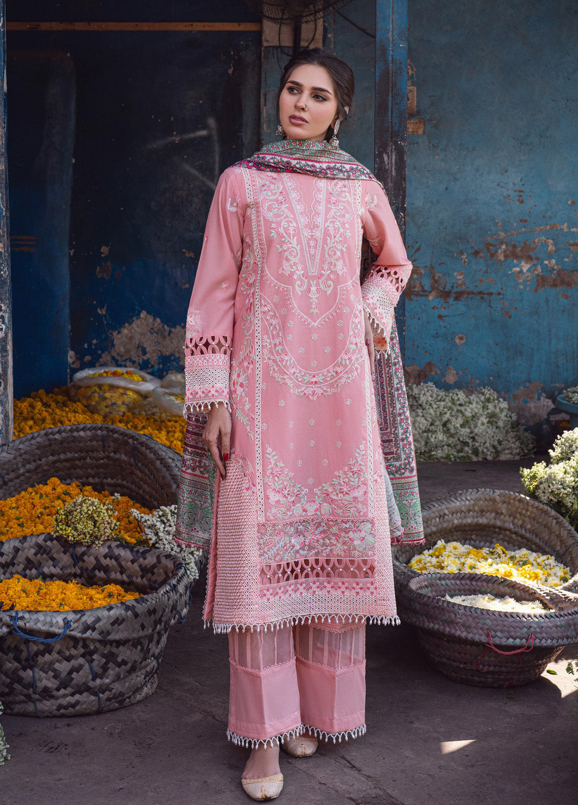 Sahakari By Sahane Chikankari Lawn 3 Piece Unstitched Suit S24SKCL CT-10004 MOHINI Sahakari By Sahane Chikankari Lawn 3 Piece Unstitched Suit S24SKCL CT-10004 MOHINI