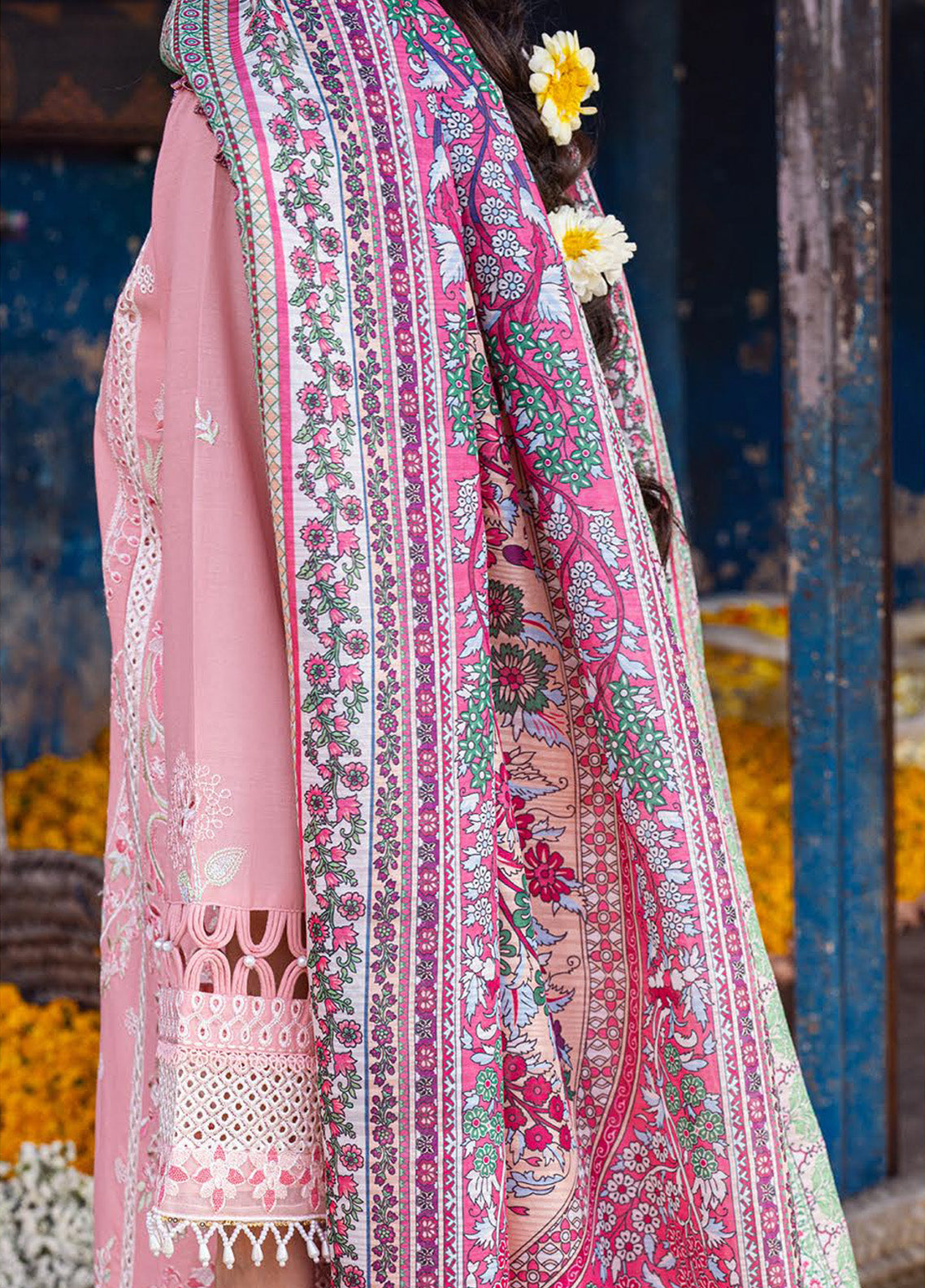 Sahakari By Sahane Chikankari Lawn 3 Piece Unstitched Suit S24SKCL CT-10004 MOHINI Sahakari By Sahane Chikankari Lawn 3 Piece Unstitched Suit S24SKCL CT-10004 MOHINI
