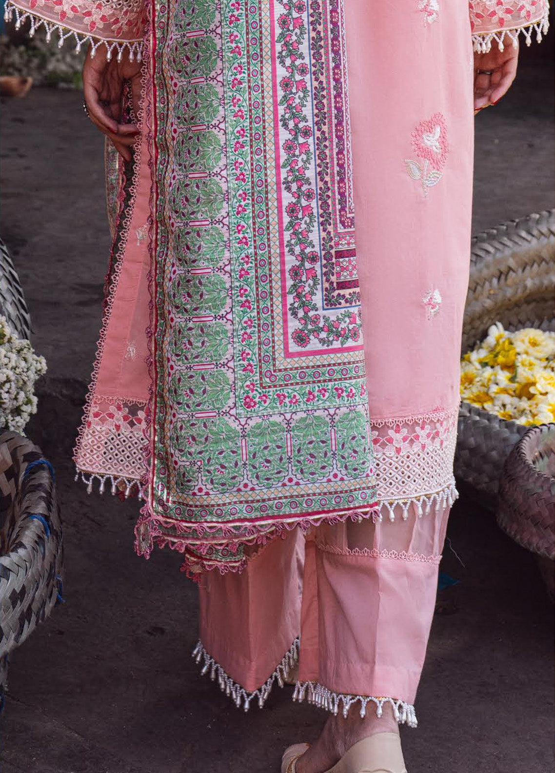 Sahakari By Sahane Chikankari Lawn 3 Piece Unstitched Suit S24SKCL CT-10004 MOHINI Sahakari By Sahane Chikankari Lawn 3 Piece Unstitched Suit S24SKCL CT-10004 MOHINI