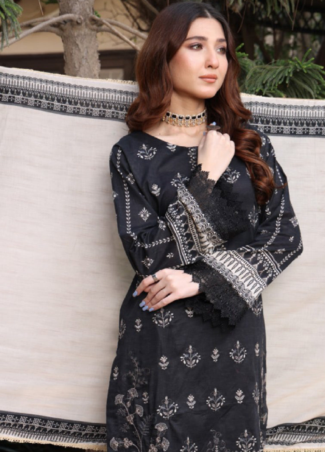 Satrangi By Schick Sequins Embroidered Digital Lawn 3 Piece Unstitched Suit S24SEDL-03 Satrangi By Schick Sequins Embroidered Digital Lawn 3 Piece Unstitched Suit S24SEDL-03