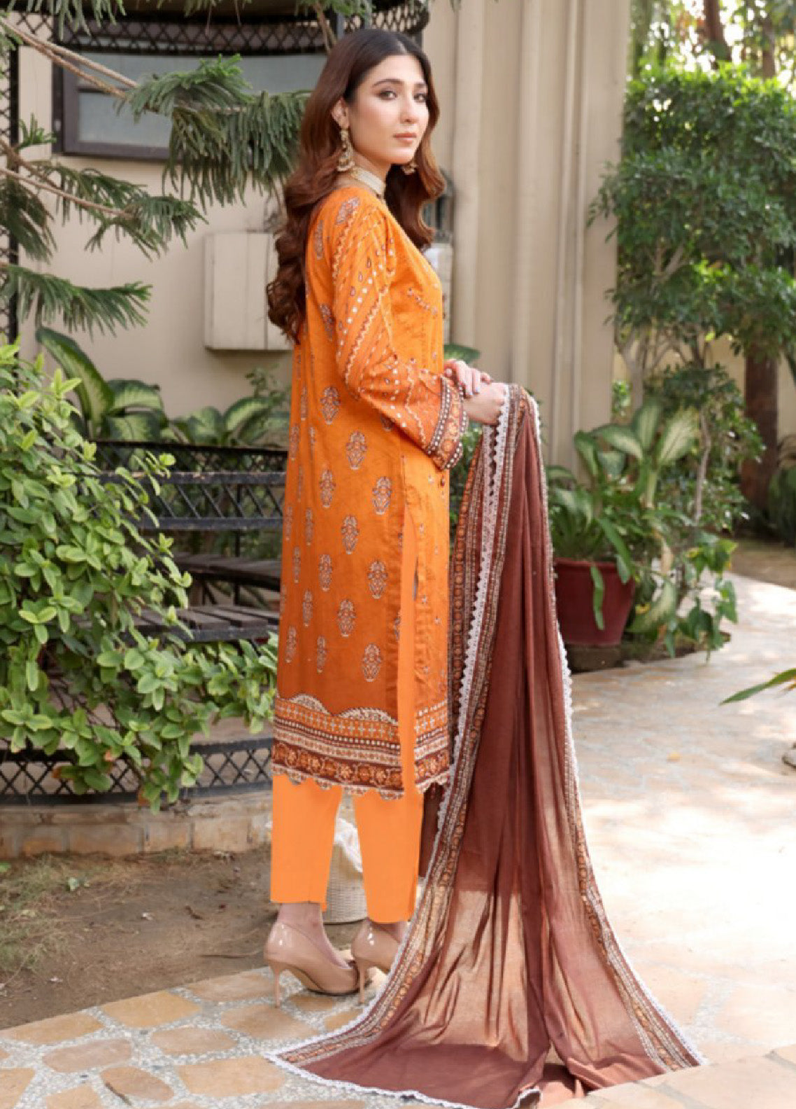 Satrangi By Schick Sequins Embroidered Digital Lawn 3 Piece Unstitched Suit S24SEDL-06 Satrangi By Schick Sequins Embroidered Digital Lawn 3 Piece Unstitched Suit S24SEDL-06
