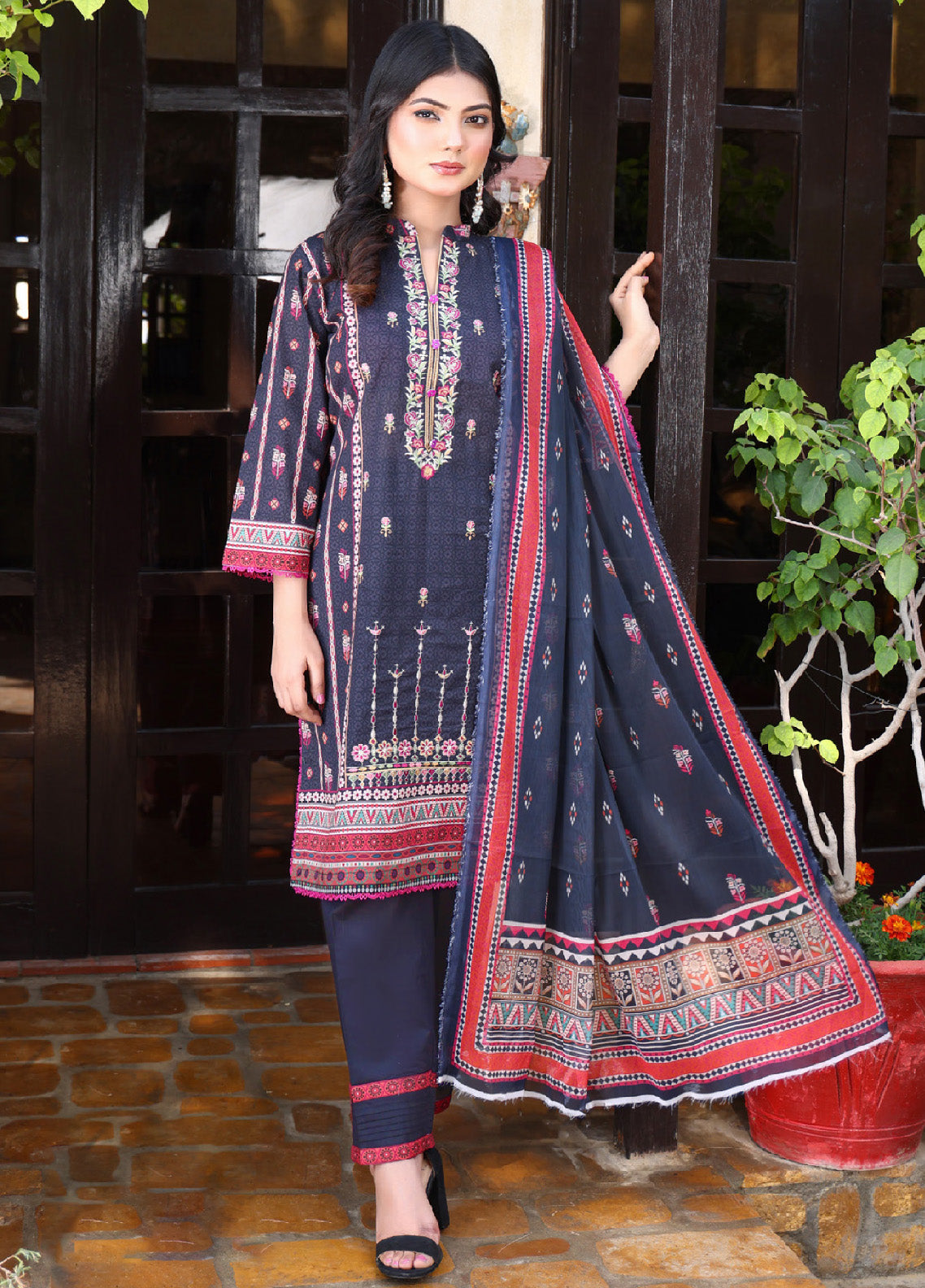 Shirley By MTF Embroidered Digital Lawn 3 Piece Unstitched Suit MTF24SEDPL-04 Shirley By MTF Embroidered Digital Lawn 3 Piece Unstitched Suit MTF24SEDPL-04