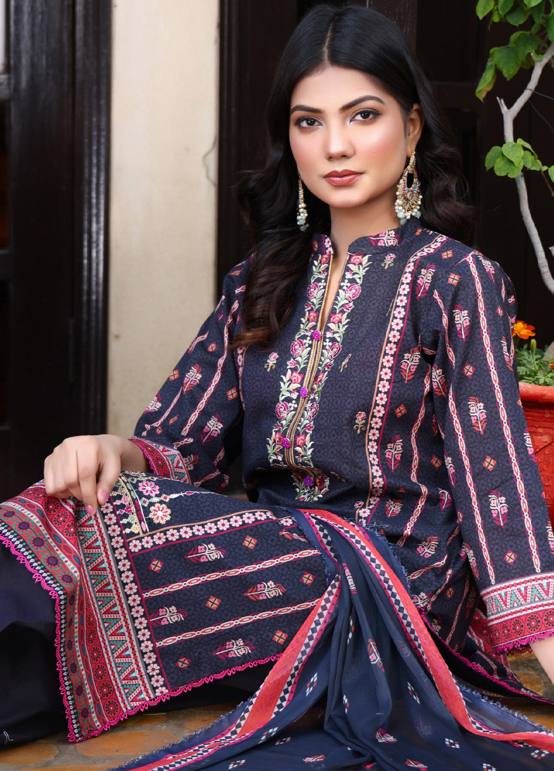 Shirley By MTF Embroidered Digital Lawn 3 Piece Unstitched Suit MTF24SEDPL-04 Shirley By MTF Embroidered Digital Lawn 3 Piece Unstitched Suit MTF24SEDPL-04