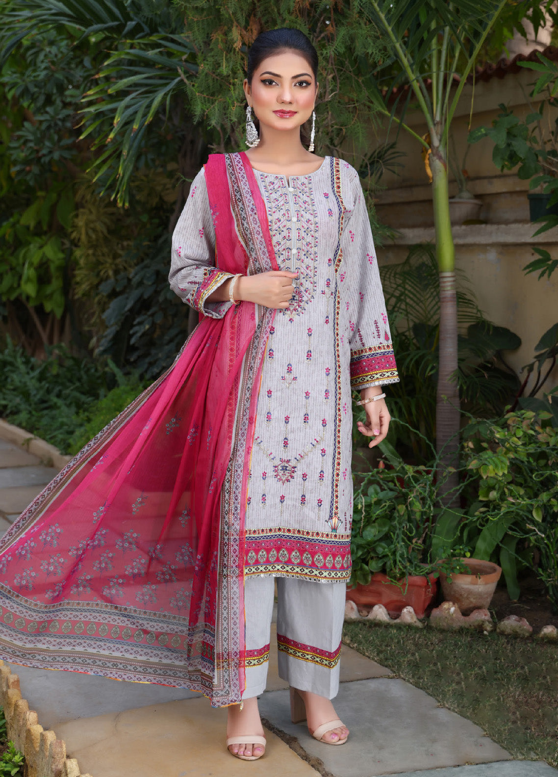 Shirley By MTF Embroidered Digital Lawn 3 Piece Unstitched Suit MTF24SEDPL-07 Shirley By MTF Embroidered Digital Lawn 3 Piece Unstitched Suit MTF24SEDPL-07