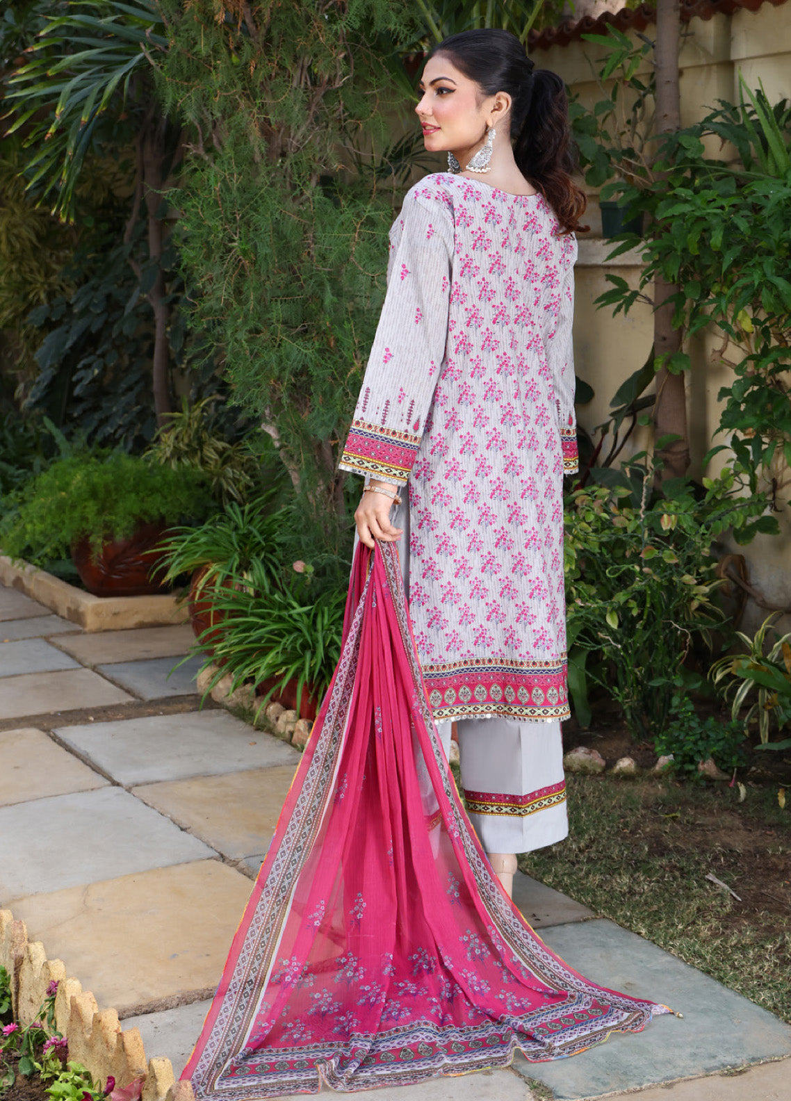 Shirley By MTF Embroidered Digital Lawn 3 Piece Unstitched Suit MTF24SEDPL-07 Shirley By MTF Embroidered Digital Lawn 3 Piece Unstitched Suit MTF24SEDPL-07