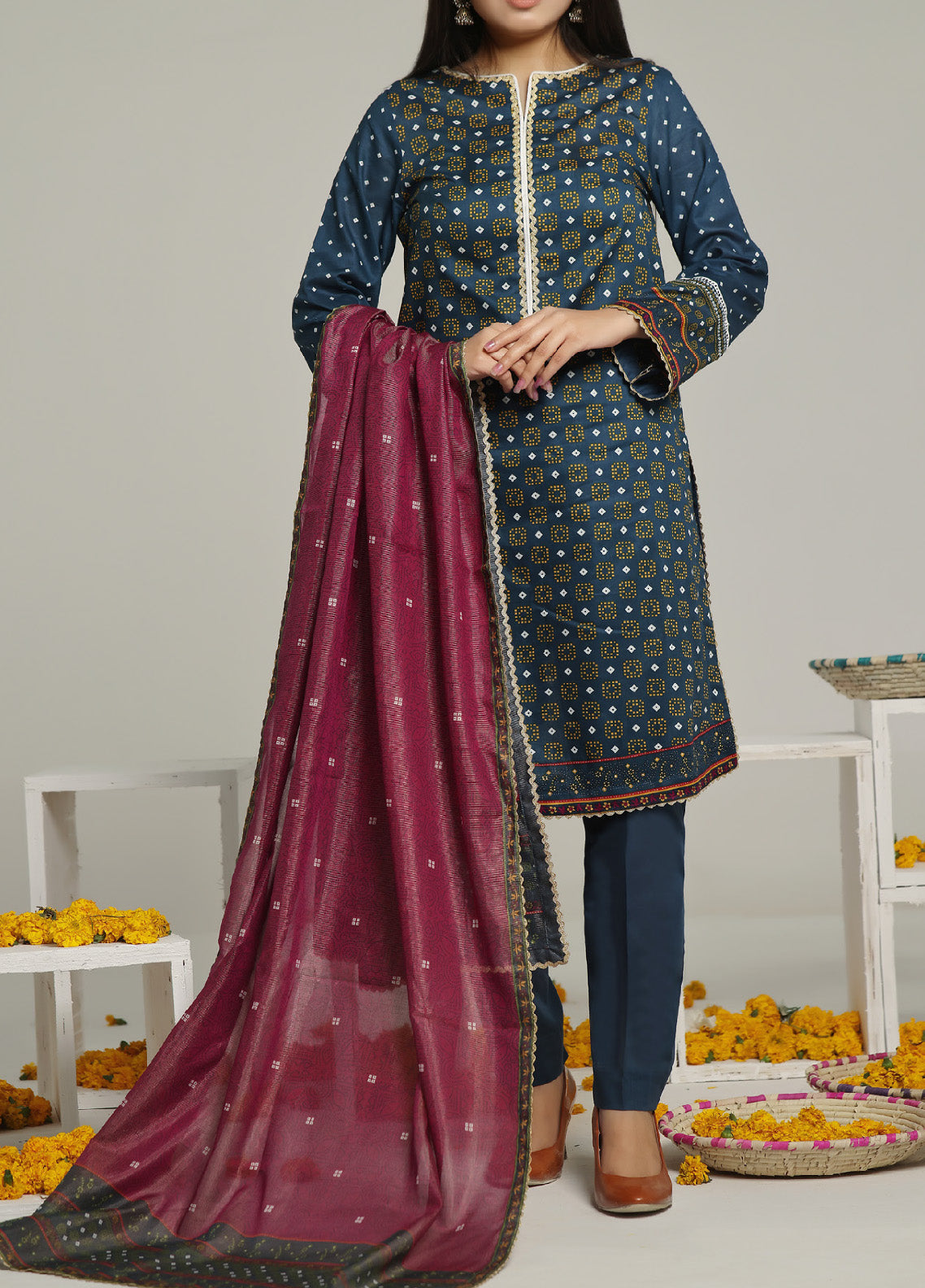 Sufina's By VS Textile Printed Lawn With Zari Dupatta 3 Piece Unstitched Suit VS24SPLZD-396 Sufina's By VS Textile Printed Lawn With Zari Dupatta 3 Piece Unstitched Suit VS24SPLZD-396