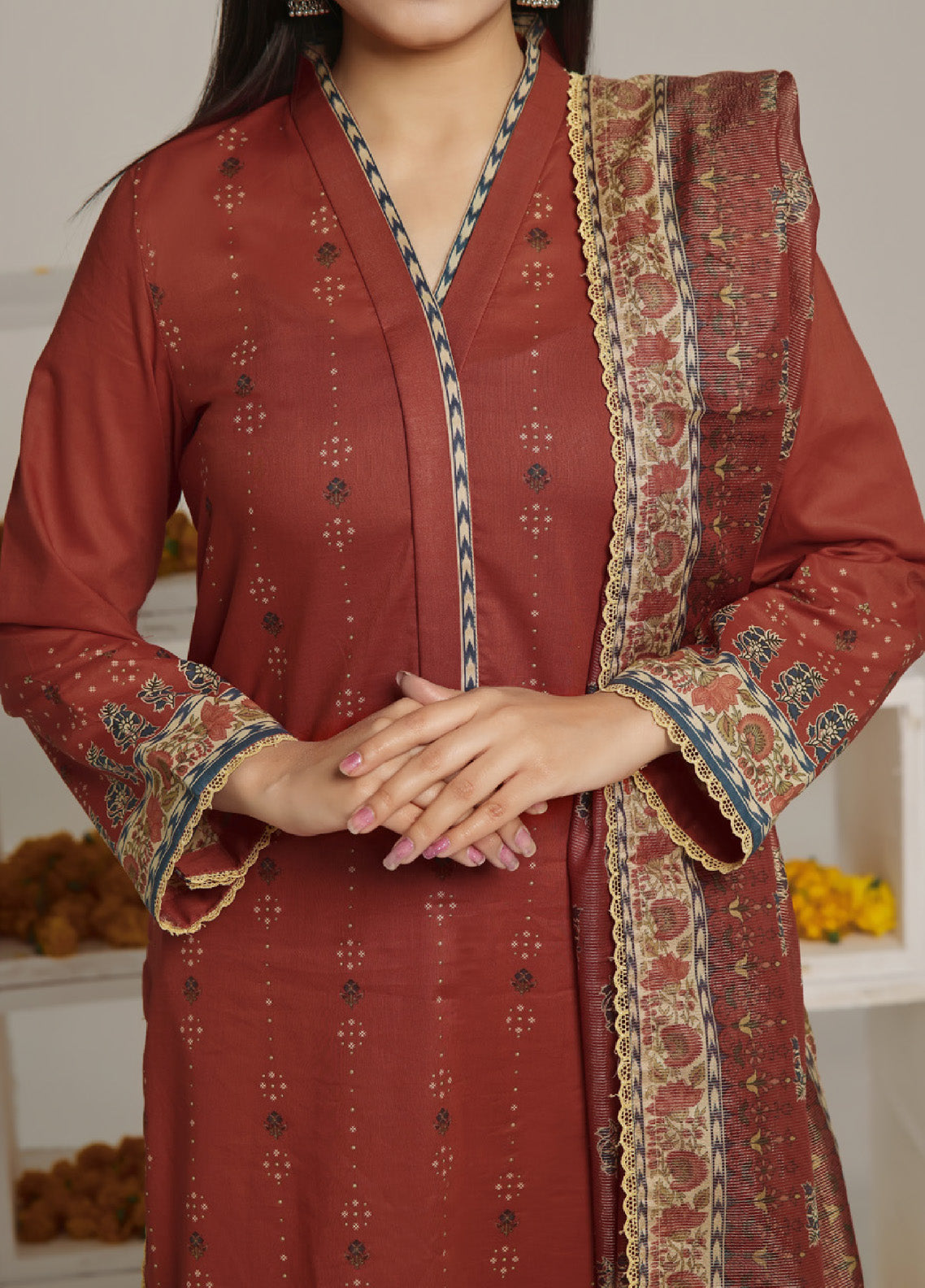 Sufina's By VS Textile Printed Lawn With Zari Dupatta 3 Piece Unstitched Suit VS24SPLZD-399 Sufina's By VS Textile Printed Lawn With Zari Dupatta 3 Piece Unstitched Suit VS24SPLZD-399