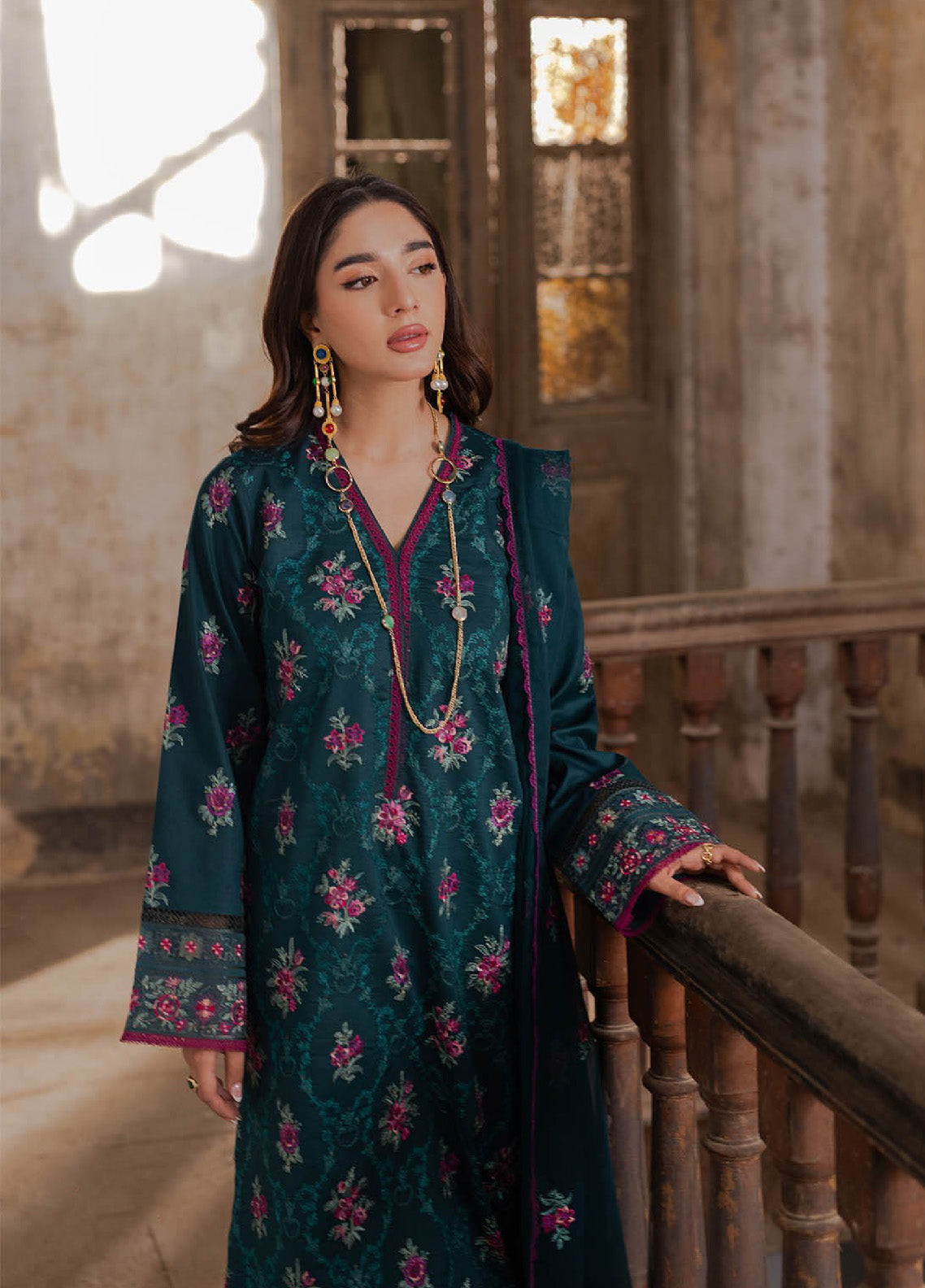 Summer Breeze By Rajbari Embroidered Lawn 3 Piece Unstitched Suit RB24SBEE-2A Summer Breeze By Rajbari Embroidered Lawn 3 Piece Unstitched Suit RB24SBEE-2A