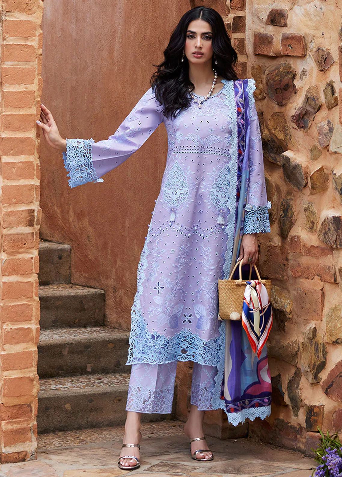 Te Amo By Mushq Embroidered Luxury Lawn 3 Piece Unstitched Suit MQ24TAL D-02 CIAO COUTURE Te Amo By Mushq Embroidered Luxury Lawn 3 Piece Unstitched Suit MQ24TAL D-02 CIAO COUTURE