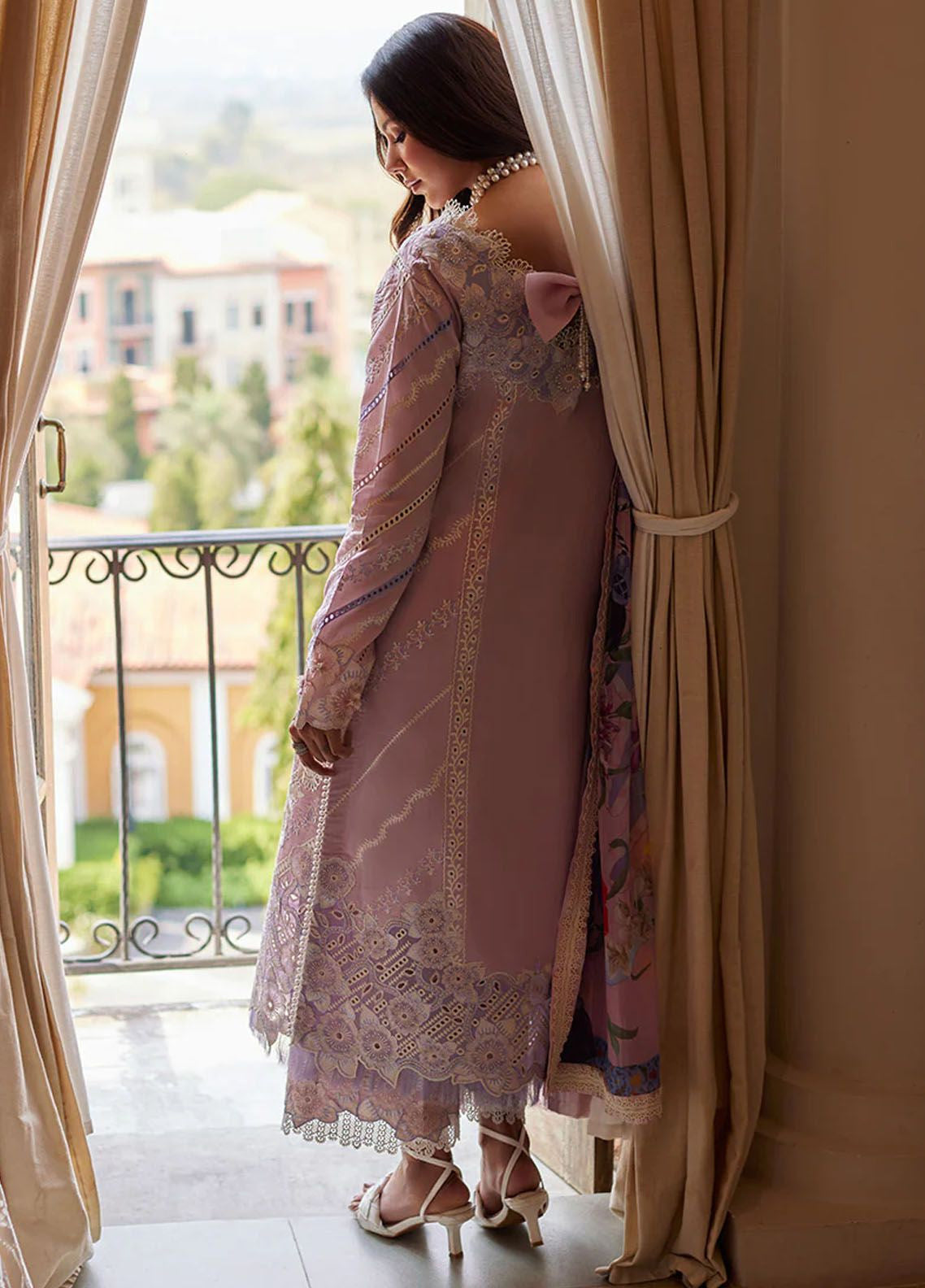 Te Amo By Mushq Embroidered Luxury Lawn 3 Piece Unstitched Suit MQ24TAL D-04 TUSCANY TEMPTATION Te Amo By Mushq Embroidered Luxury Lawn 3 Piece Unstitched Suit MQ24TAL D-04 TUSCANY TEMPTATION
