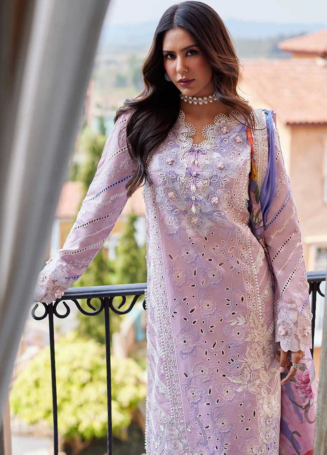 Te Amo By Mushq Embroidered Luxury Lawn 3 Piece Unstitched Suit MQ24TAL D-04 TUSCANY TEMPTATION Te Amo By Mushq Embroidered Luxury Lawn 3 Piece Unstitched Suit MQ24TAL D-04 TUSCANY TEMPTATION