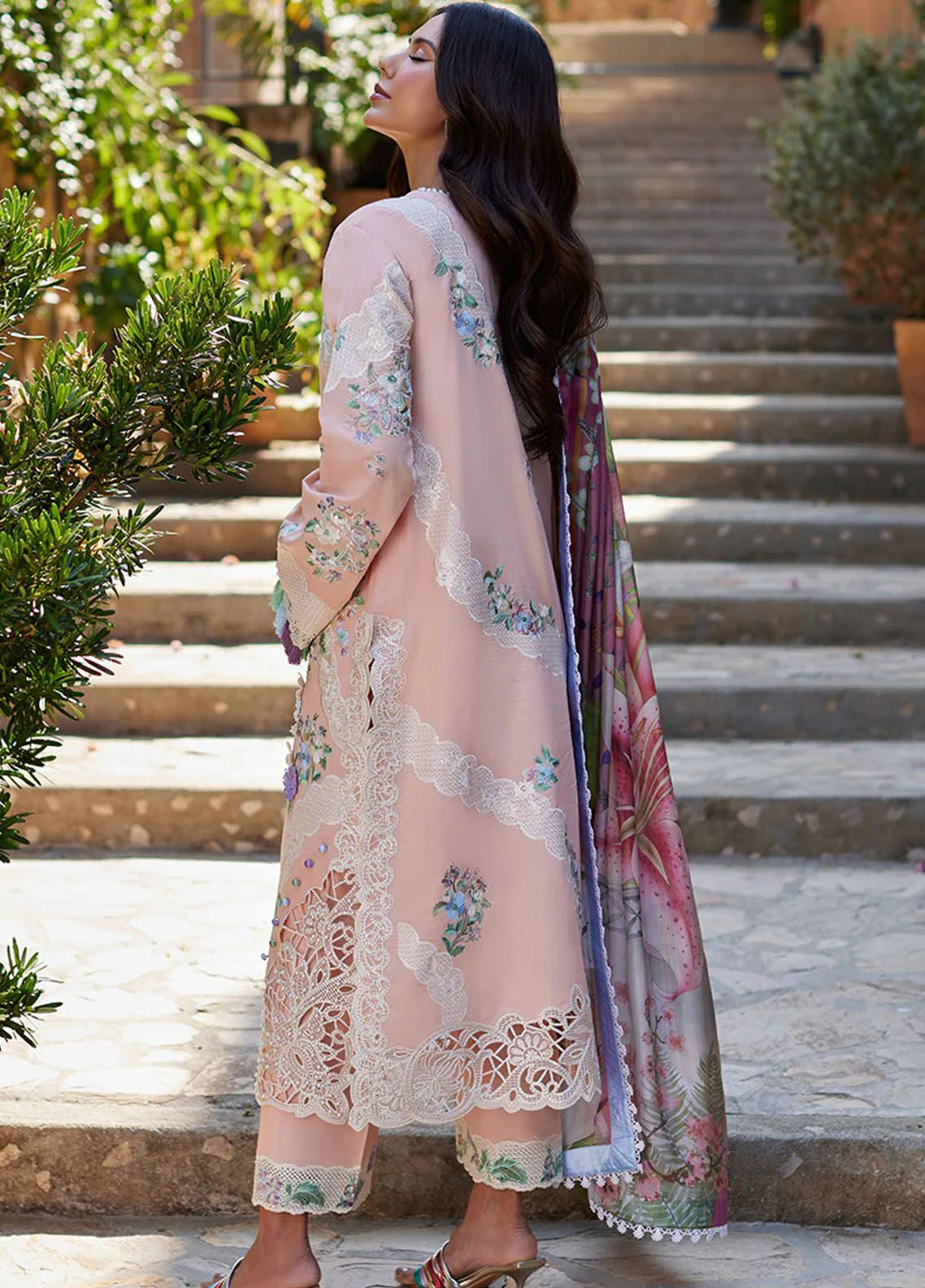 Te Amo By Mushq Embroidered Luxury Lawn 3 Piece Unstitched Suit MQ24TAL D-09 ITALIANO INTRIGUE Te Amo By Mushq Embroidered Luxury Lawn 3 Piece Unstitched Suit MQ24TAL D-09 ITALIANO INTRIGUE
