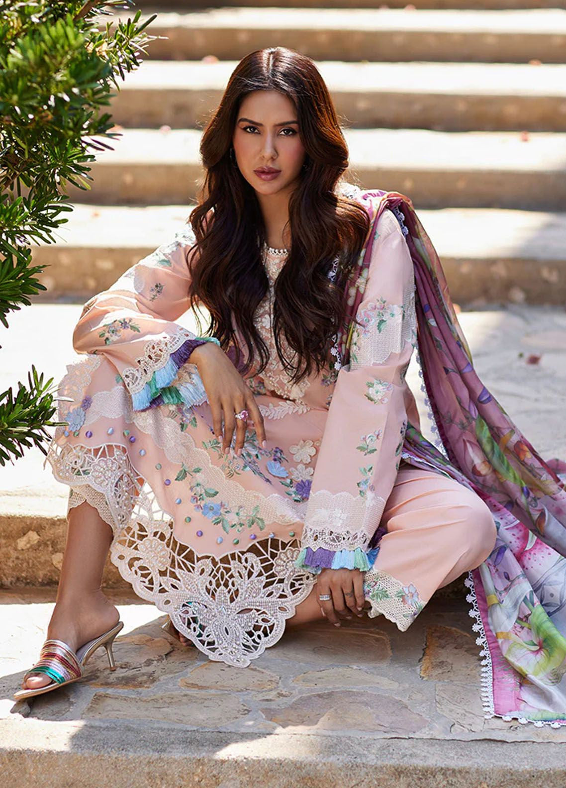 Te Amo By Mushq Embroidered Luxury Lawn 3 Piece Unstitched Suit MQ24TAL D-09 ITALIANO INTRIGUE Te Amo By Mushq Embroidered Luxury Lawn 3 Piece Unstitched Suit MQ24TAL D-09 ITALIANO INTRIGUE