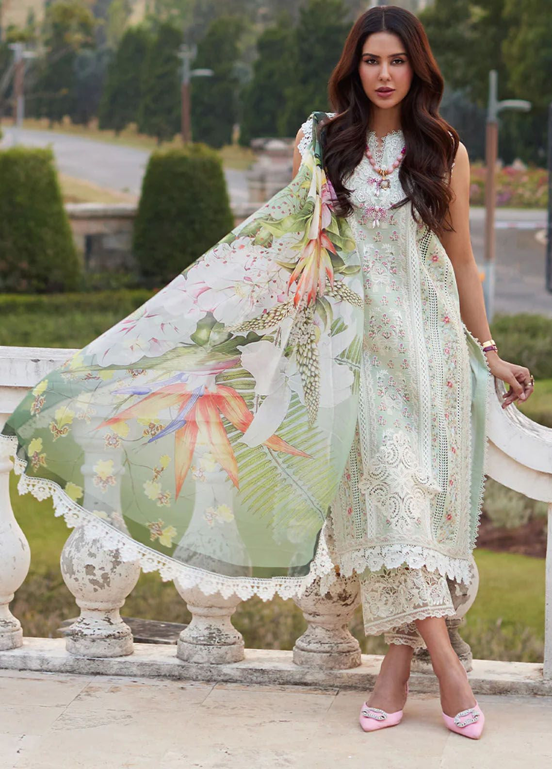 Te Amo By Mushq Embroidered Luxury Lawn 3 Piece Unstitched Suit MQ24TAL D-12 RAVENNA ROMANCE Te Amo By Mushq Embroidered Luxury Lawn 3 Piece Unstitched Suit MQ24TAL D-12 RAVENNA ROMANCE