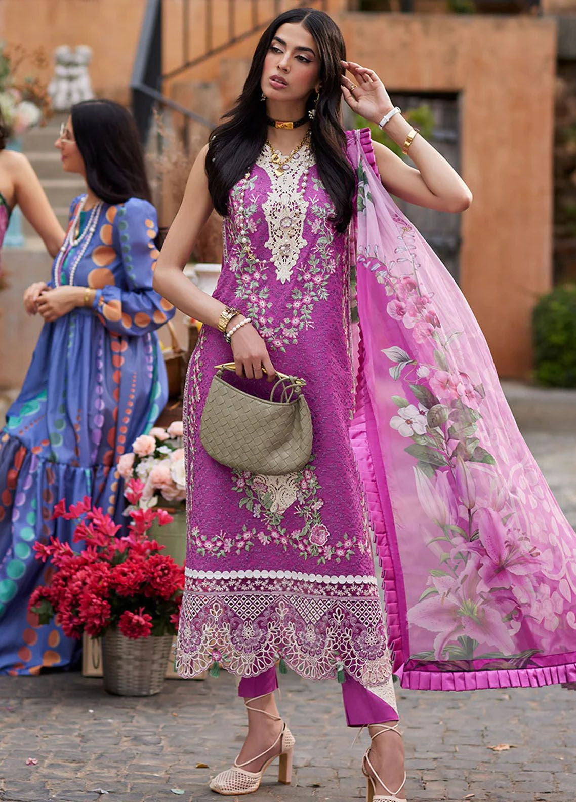 Te Amo By Mushq Embroidered Luxury Lawn 3 Piece Unstitched Suit MQ24TAL D-15 ROMA RAPTURE Te Amo By Mushq Embroidered Luxury Lawn 3 Piece Unstitched Suit MQ24TAL D-15 ROMA RAPTURE