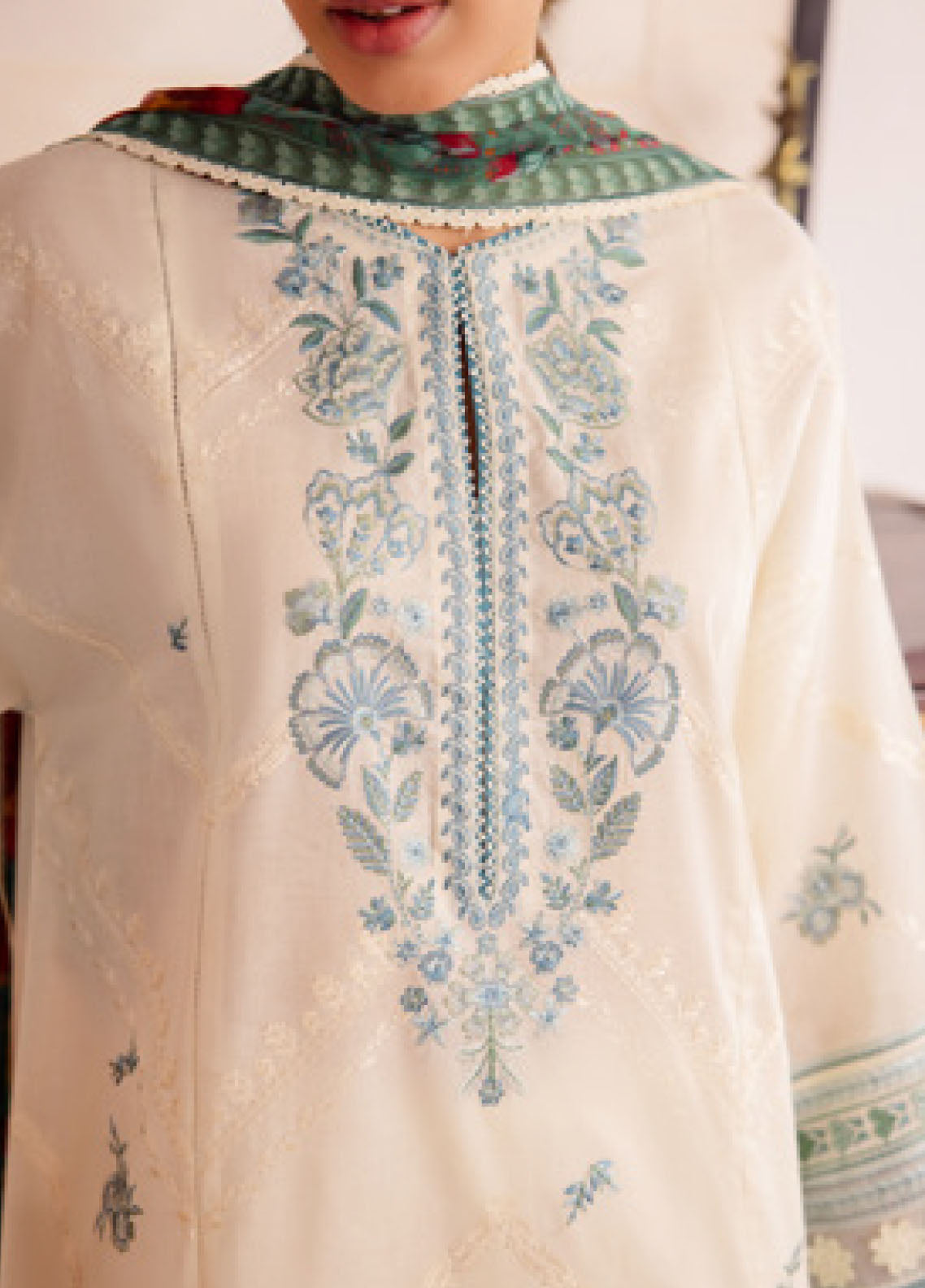 Zaha By Khadija Shah Embroidered Lawn 3 Piece Unstitched Suit ZH24EL D-5A Zaha By Khadija Shah Embroidered Lawn 3 Piece Unstitched Suit ZH24EL D-5A