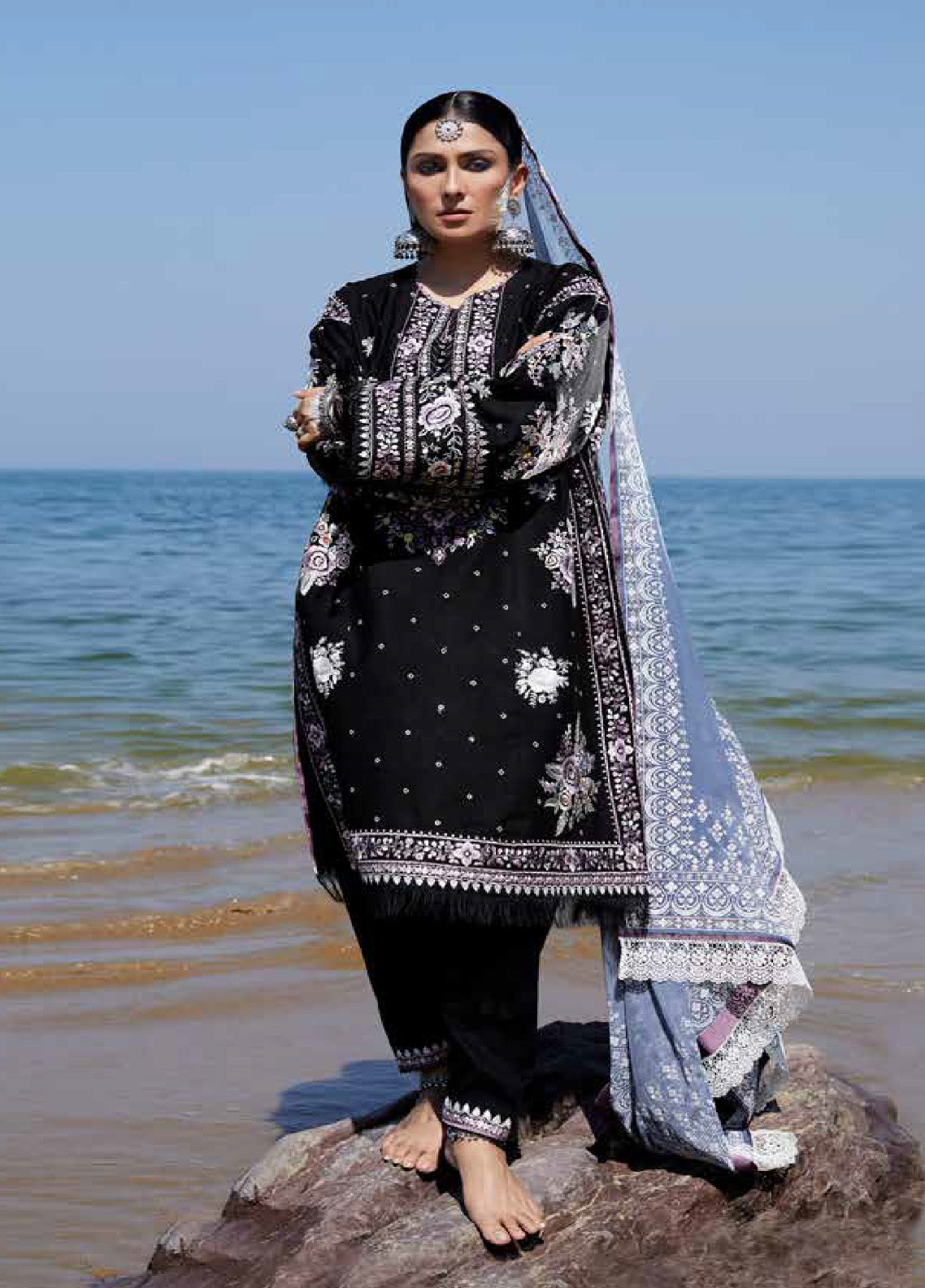 Zara Shahjahan Spring Embroidered Jacquard 3 Piece Unstitched Suit ZSJ24SS-4B SIFFA Zara Shahjahan Spring Embroidered Jacquard 3 Piece Unstitched Suit ZSJ24SS-4B SIFFA