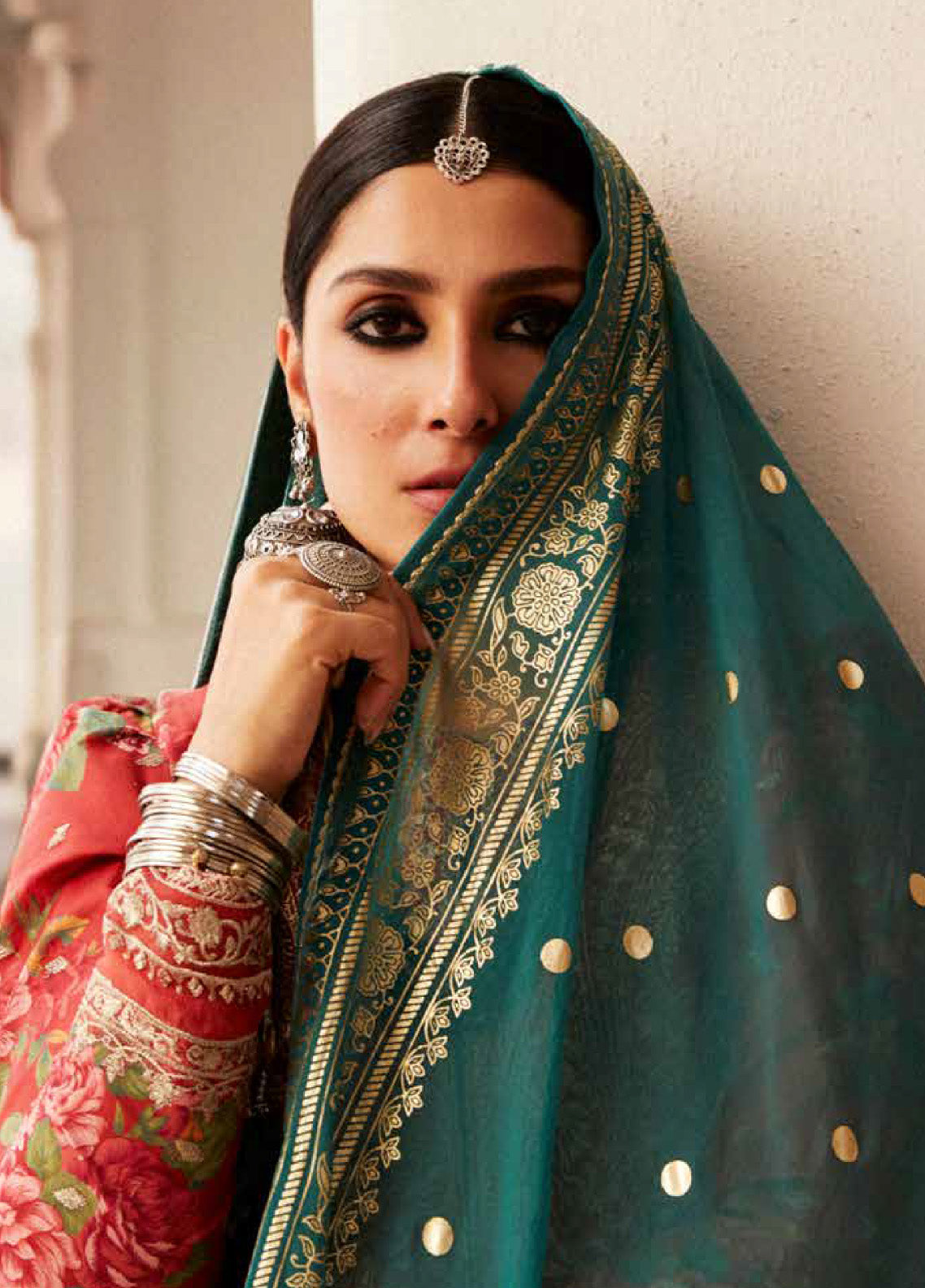 Zara Shahjahan Spring Embroidered Lawn 3 Piece Unstitched Suit ZSJ24SS-13B PHOOL KARI Zara Shahjahan Spring Embroidered Lawn 3 Piece Unstitched Suit ZSJ24SS-13B PHOOL KARI