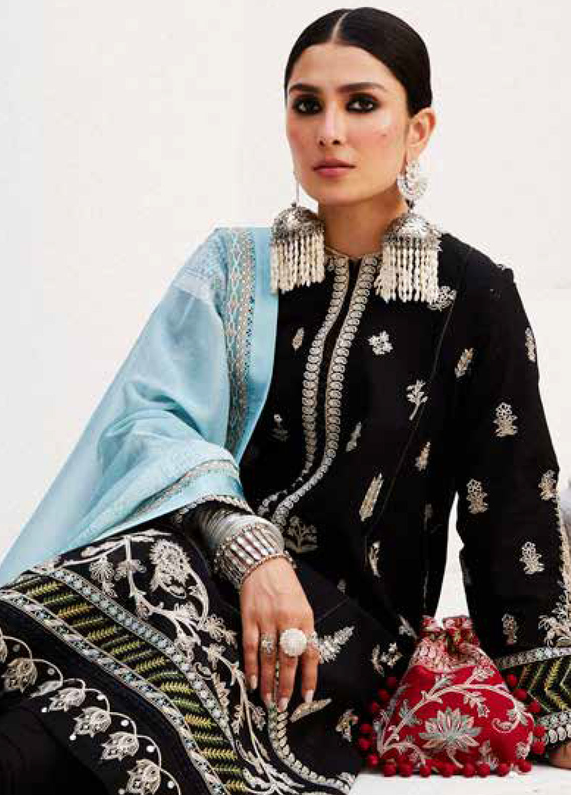 Zara Shahjahan Spring Embroidered Lawn 3 Piece Unstitched Suit ZSJ24SS-14B MYRA Zara Shahjahan Spring Embroidered Lawn 3 Piece Unstitched Suit ZSJ24SS-14B MYRA