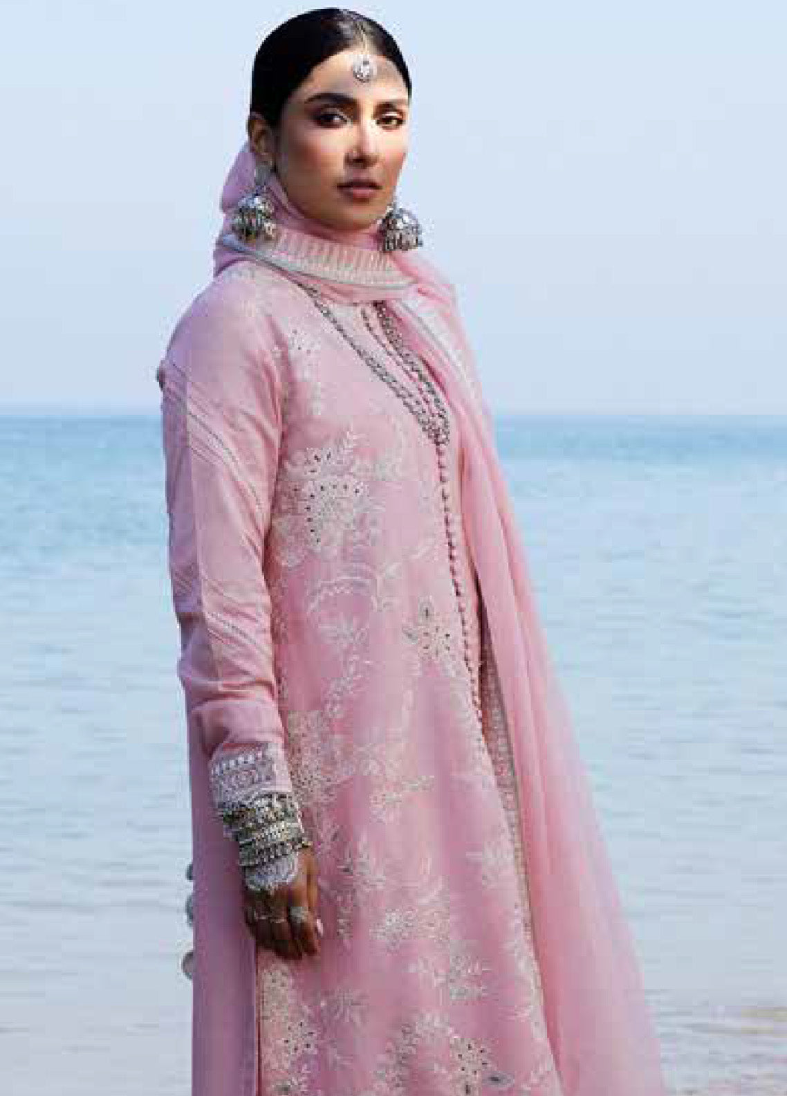 Zara Shahjahan Spring Embroidered Lawn 3 Piece Unstitched Suit ZSJ24SS-5A AMIRA Zara Shahjahan Spring Embroidered Lawn 3 Piece Unstitched Suit ZSJ24SS-5A AMIRA