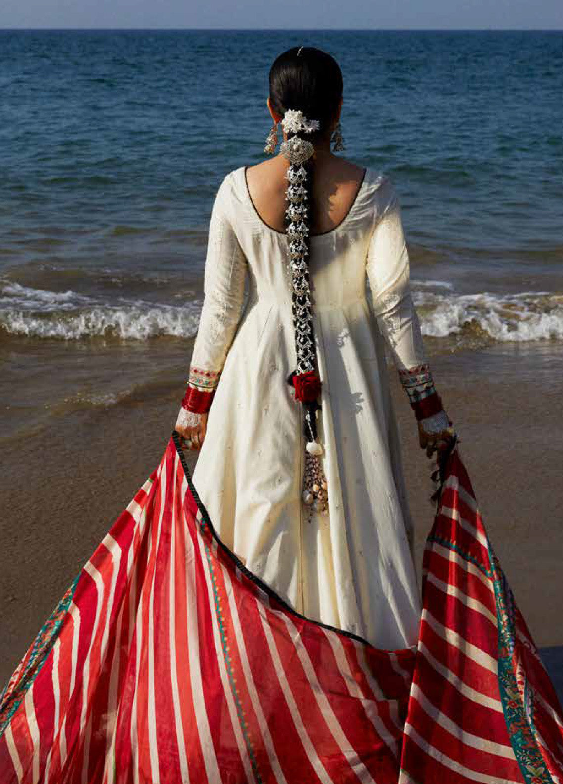 Zara Shahjahan Spring Embroidered Lawn 3 Piece Unstitched Suit ZSJ24SS-8A AAINA Zara Shahjahan Spring Embroidered Lawn 3 Piece Unstitched Suit ZSJ24SS-8A AAINA