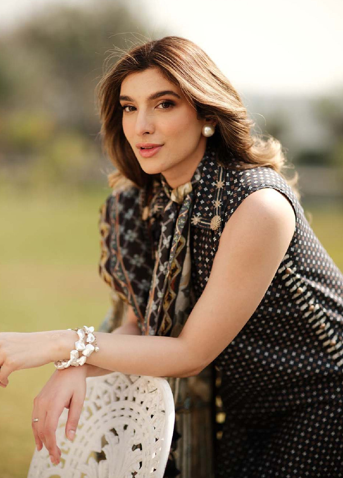 Zarqash Embroidered Luxe Lawn 3 Piece Unstitched Suit ZQ24LL 02 Zarqash Embroidered Luxe Lawn 3 Piece Unstitched Suit ZQ24LL 02