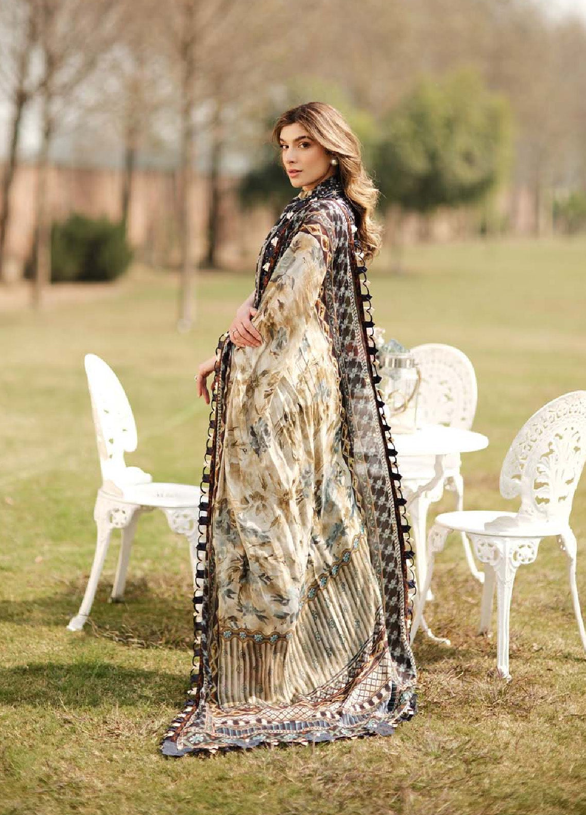 Zarqash Embroidered Luxe Lawn 3 Piece Unstitched Suit ZQ24LL 02 Zarqash Embroidered Luxe Lawn 3 Piece Unstitched Suit ZQ24LL 02
