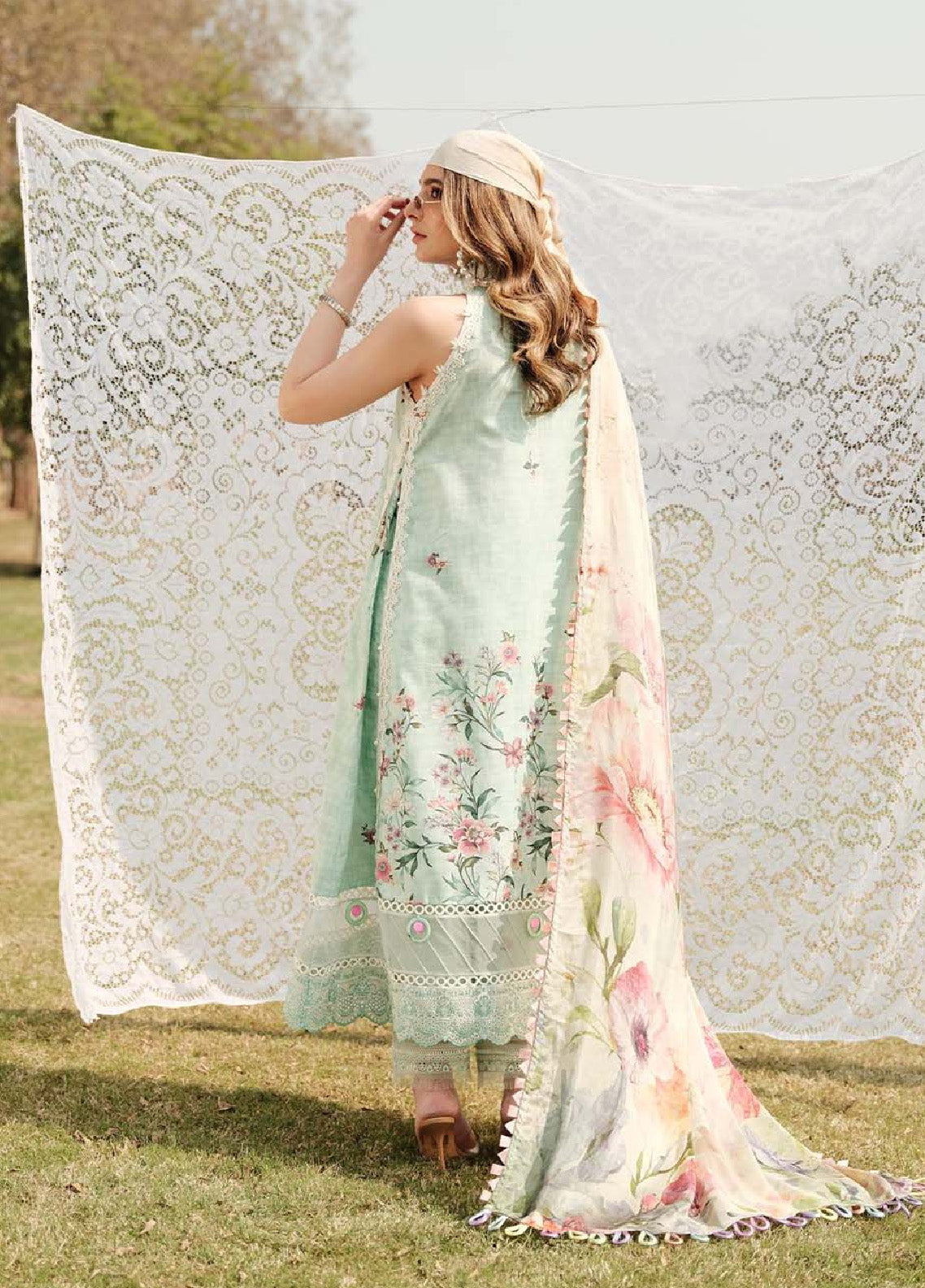 Zarqash Embroidered Luxe Lawn 3 Piece Unstitched Suit ZQ24LL 08 Zarqash Embroidered Luxe Lawn 3 Piece Unstitched Suit ZQ24LL 08