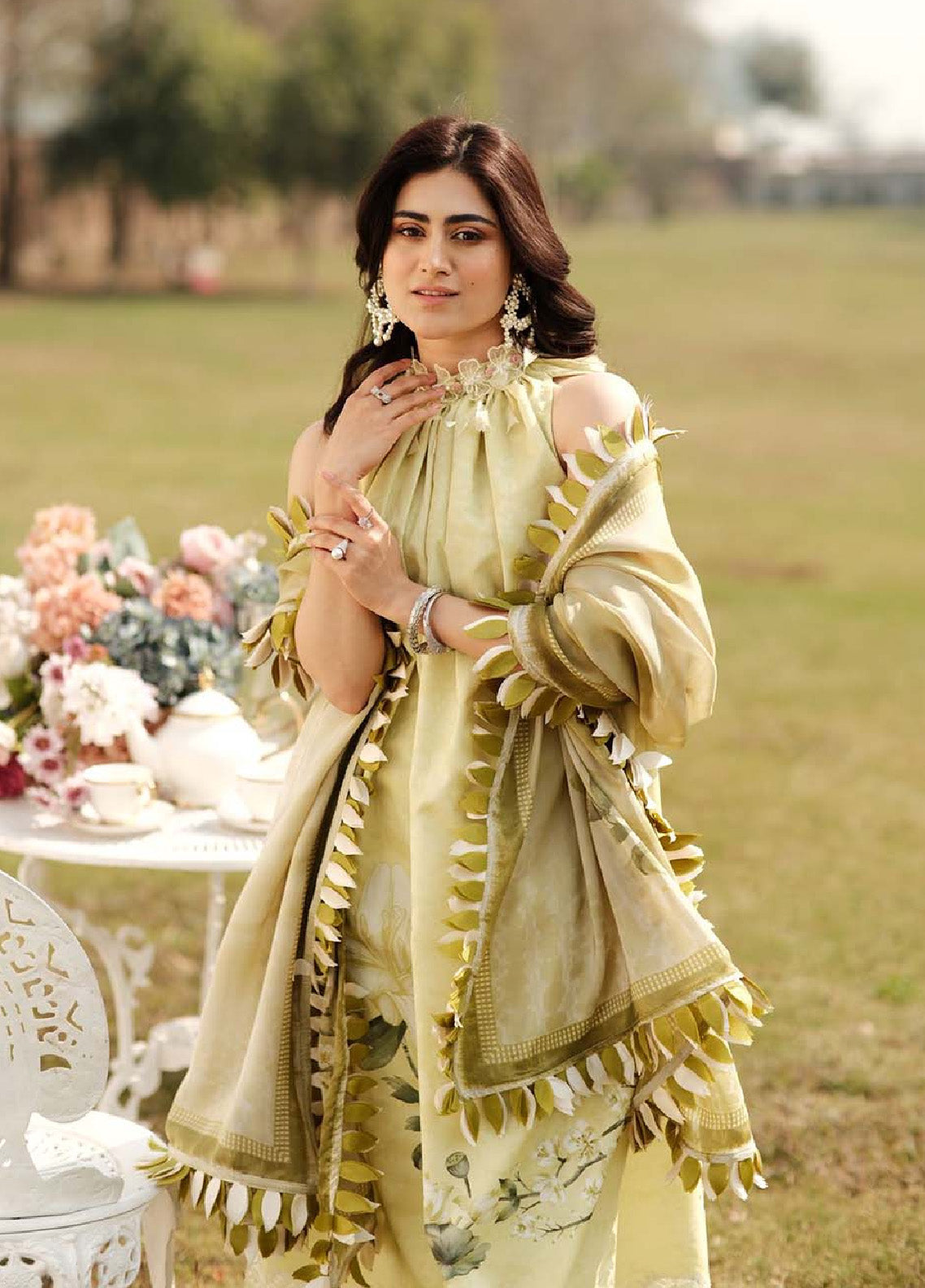 Zarqash Embroidered Luxe Lawn 3 Piece Unstitched Suit ZQ24LL 13 Zarqash Embroidered Luxe Lawn 3 Piece Unstitched Suit ZQ24LL 13