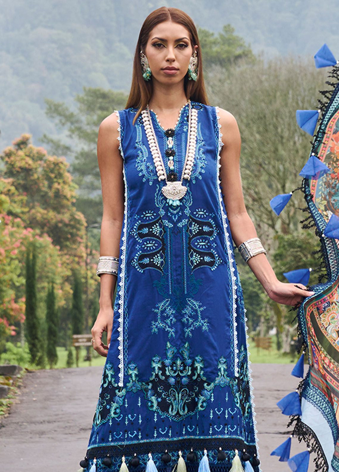 Zoha By Ansab Jahangir Luxury Embroidered Lawn 3 Piece Unstitched Suit AJ24ZLL-08 Ylang Zoha By Ansab Jahangir Luxury Embroidered Lawn 3 Piece Unstitched Suit AJ24ZLL-08 Ylang