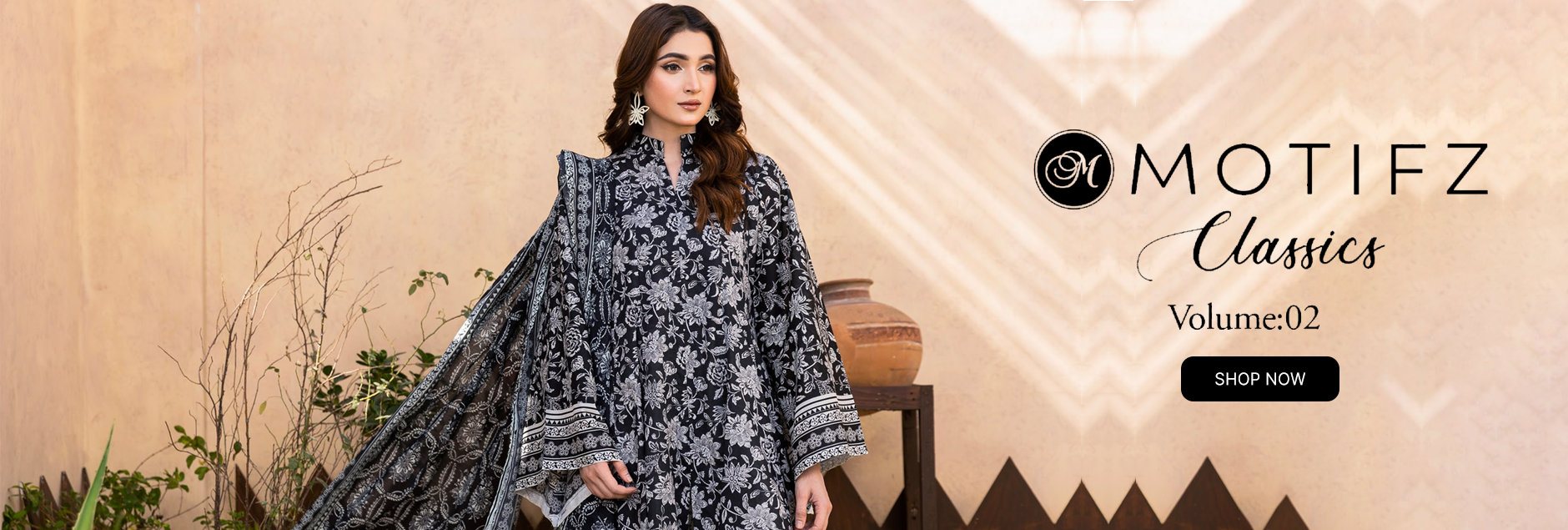 Motifz Classics Printed Lawn Unstitched Collection 2025 Vol-02