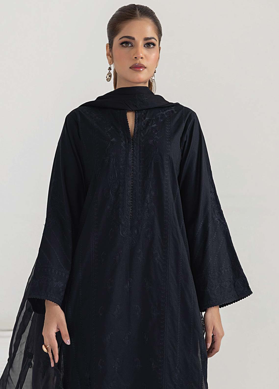 D#049 LSM Lakhany Monochrome Black & White Lawn Collection 623