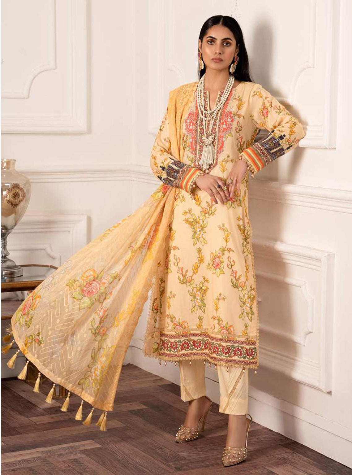 D#10 AlZohaib Sunshine Bloom Printed Bamber Chikankari Dupatta 923