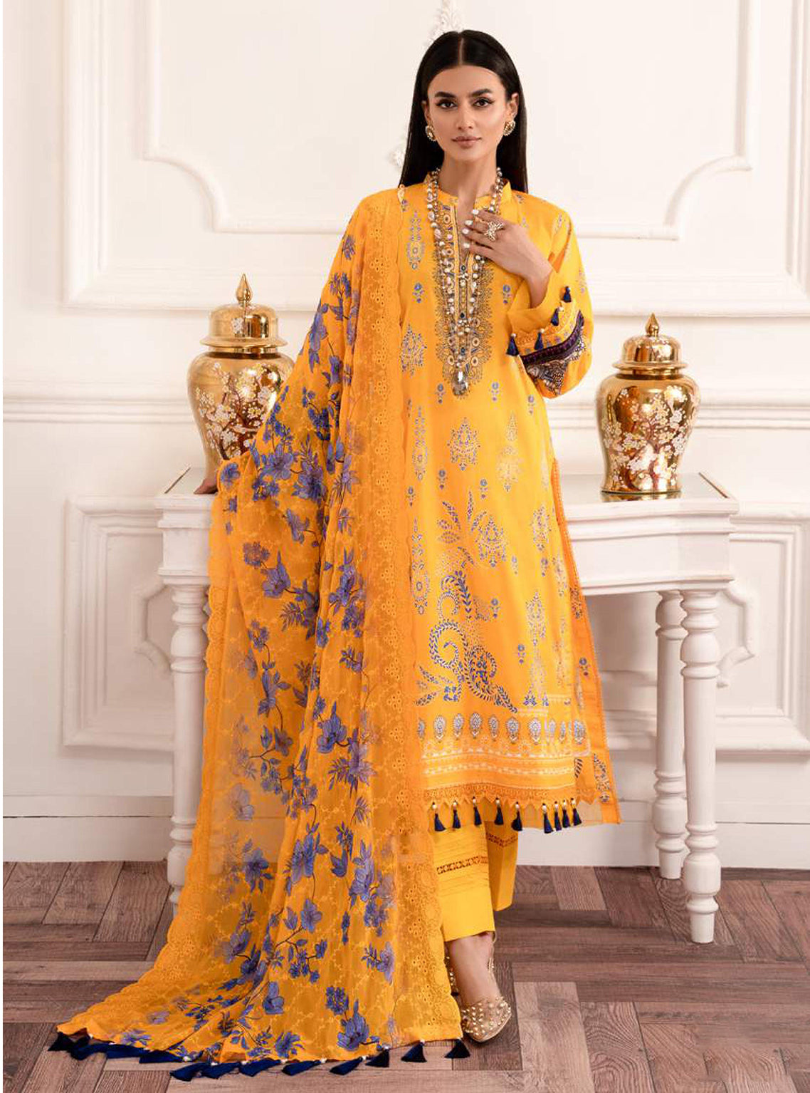 D#06 AlZohaib Sunshine Bloom Printed Bamber Chikankari Dupatta 923