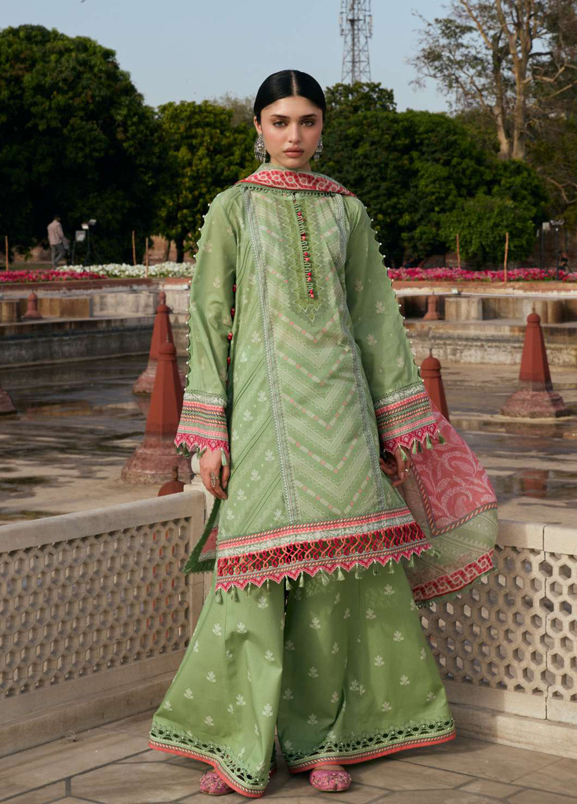 Aangan By Kahf Printed Lawn 3 Piece Unstitched Suit KHF25APC D-6B GUL-BAHAR