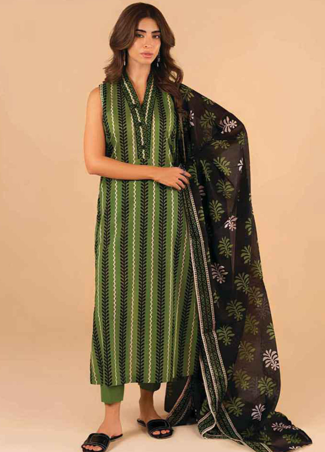 Alkaram Summer Printed Lawn 3 Piece Unstitched Suit AK26SPL D-09