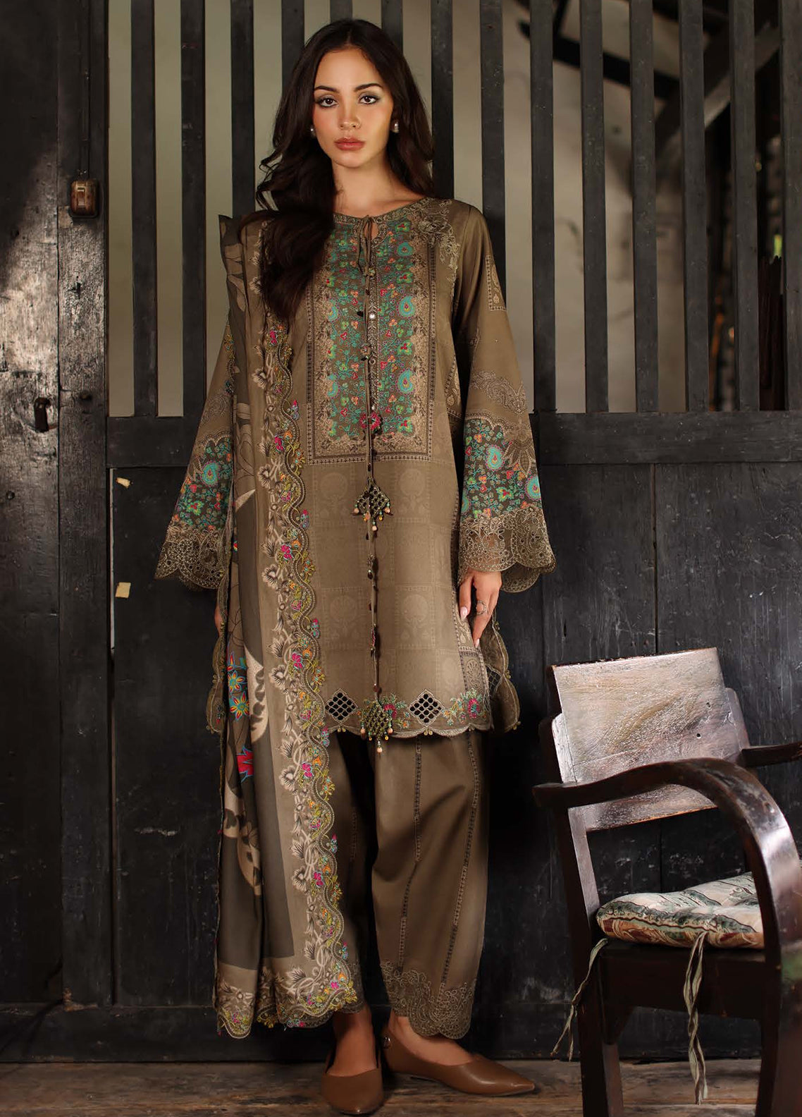 Aniiq By Charizma Embroidered Linen 3 Piece Unstitched Suit CH26AELV1 D-ANW7-05