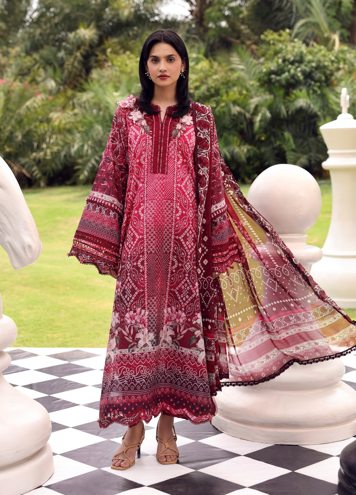 Belladore By Elaf Printed Lawn 3 Piece Unstitched Suit EF26BPC D-EPA-5B MONTROSE