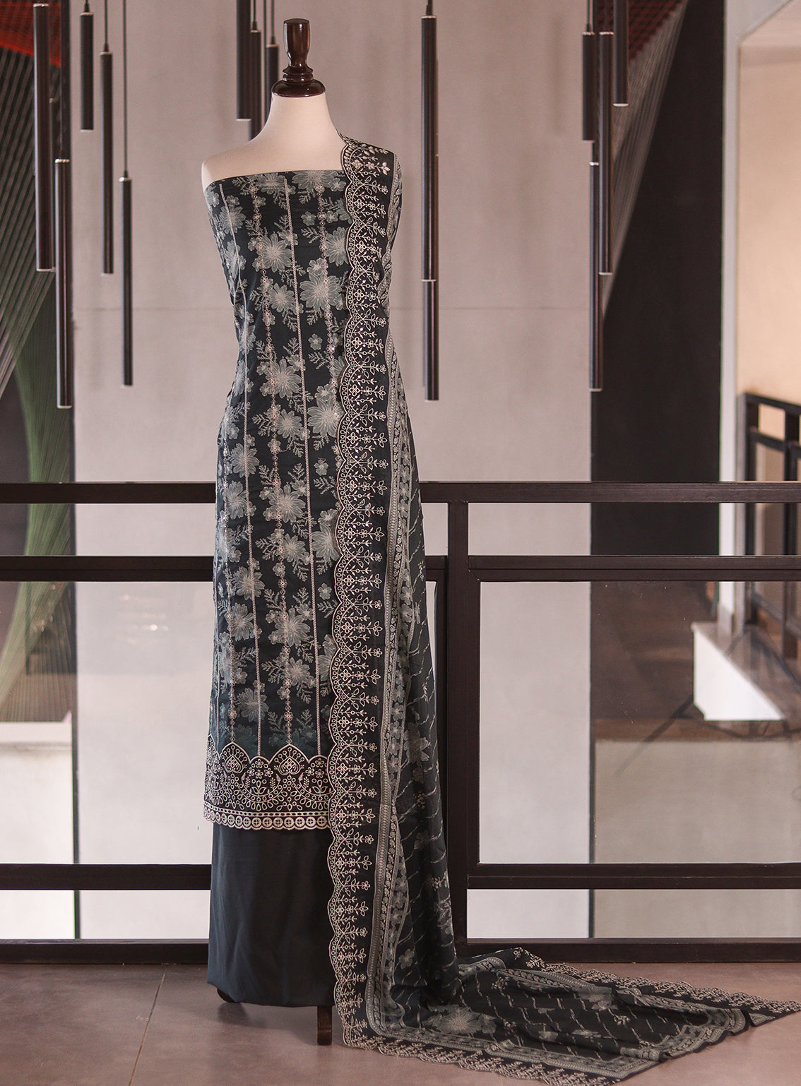 Bin Saeed Digital Embroidered Lawn 3 Piece Unstitched Suits BS26DEL D-811