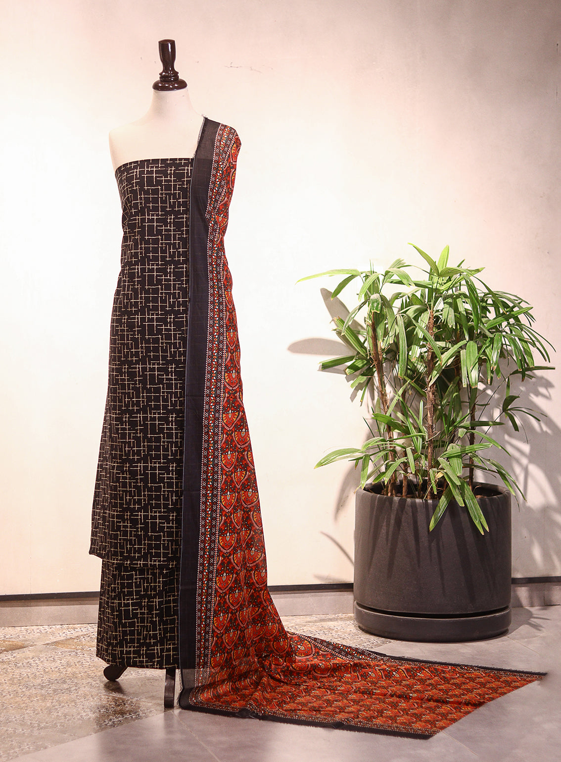 Bin Saeed Digital Printed Lawn 3 Piece Unstitched Suit BS26P D-ALL33