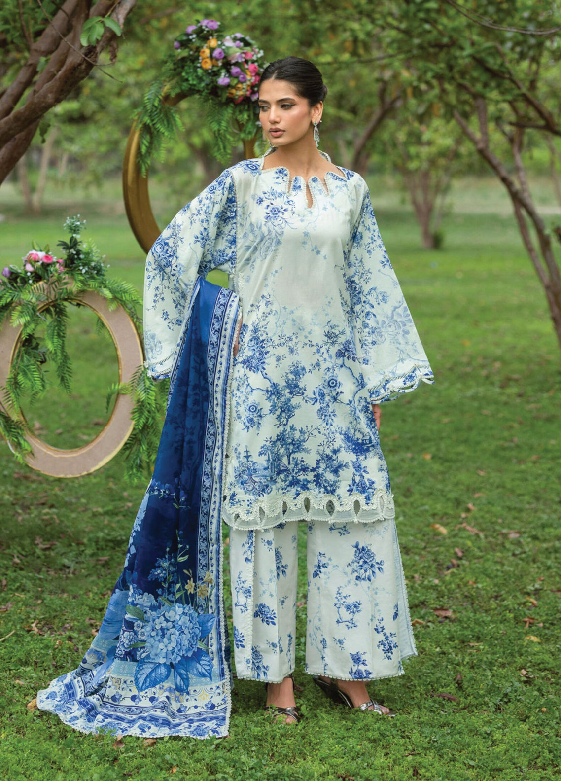 Bridgerton By Elaf Premium Printed Lawn 3 Piece Unstitched Suit EF26BP D-EPB-7B FIORI D'AVORIO