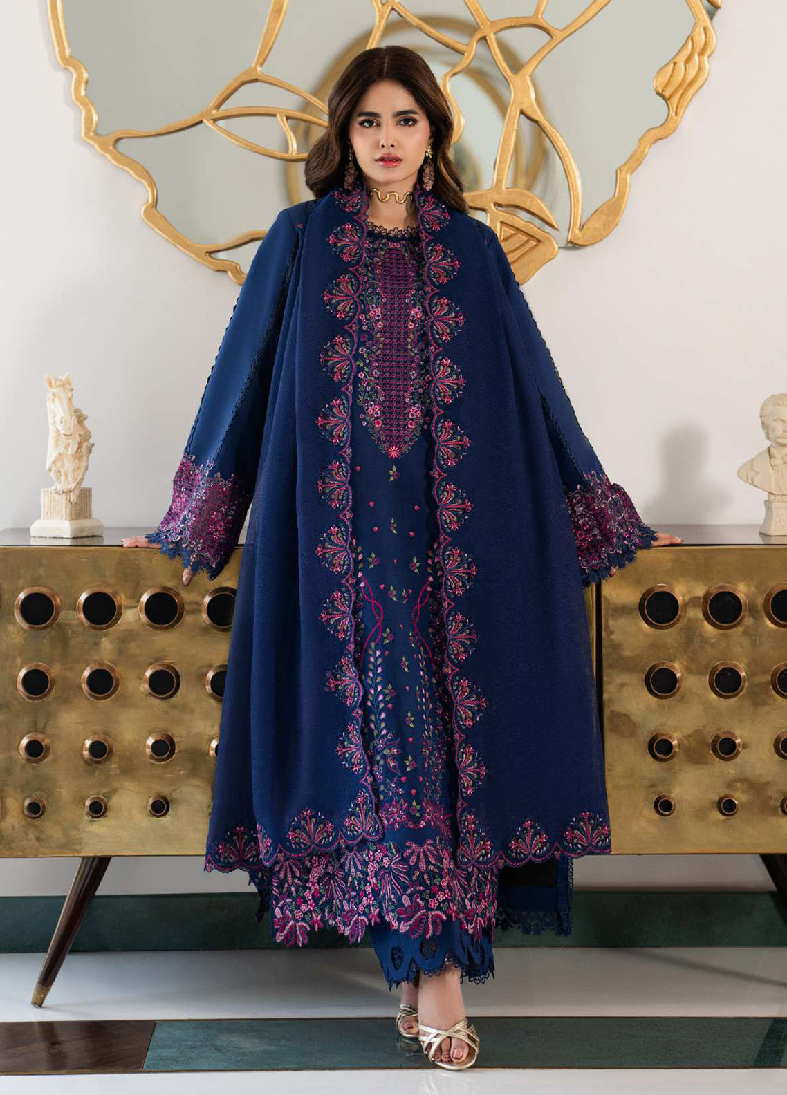 Carnation By Rang Rasiya Embroidered Lawn 3 Piece Unstitched Suit RR26CEE D-05 ARIA