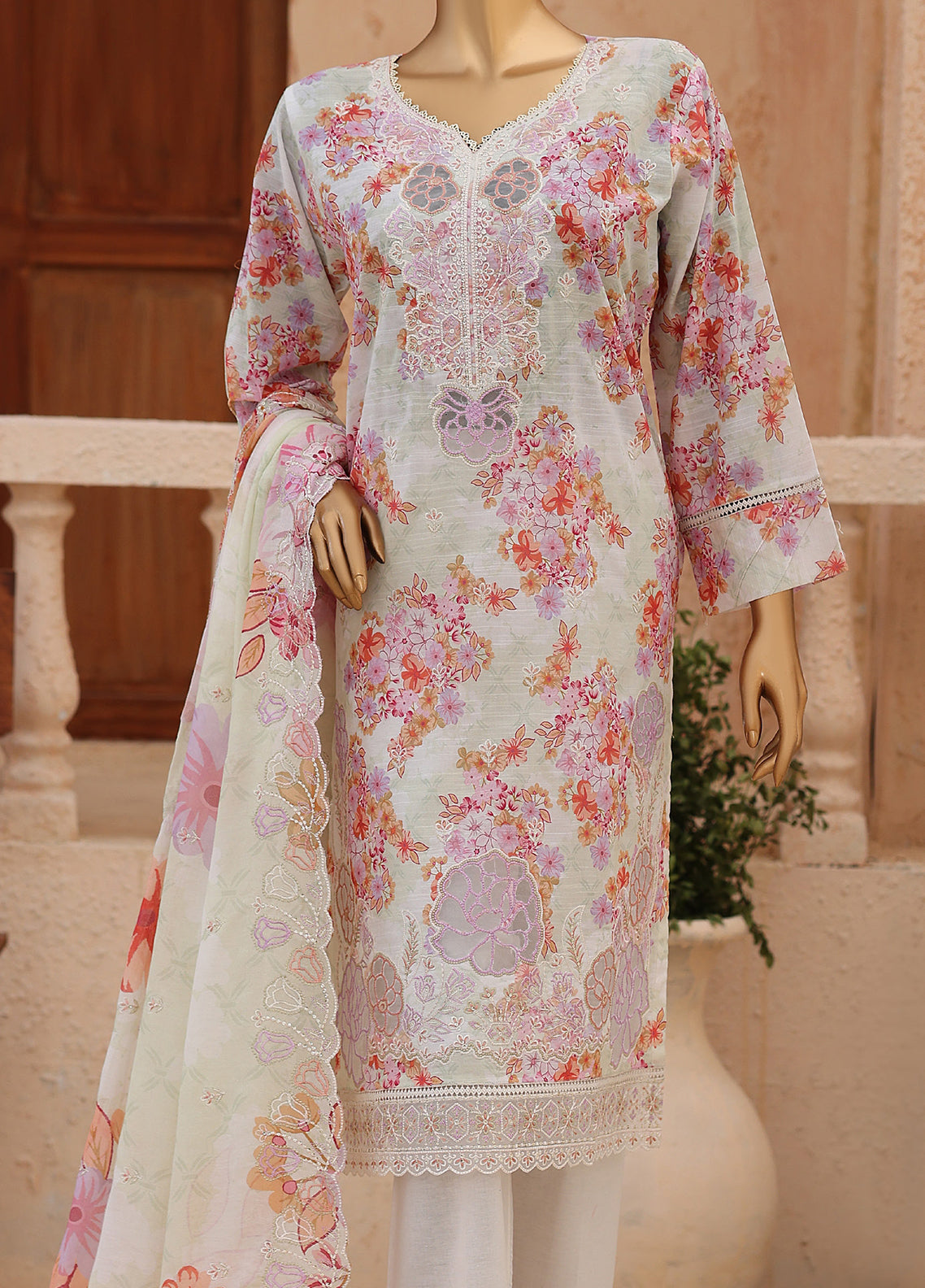 Casca By Schick Embroidered Lawn 3 Piece Unstitched Suit SDH26C D-03