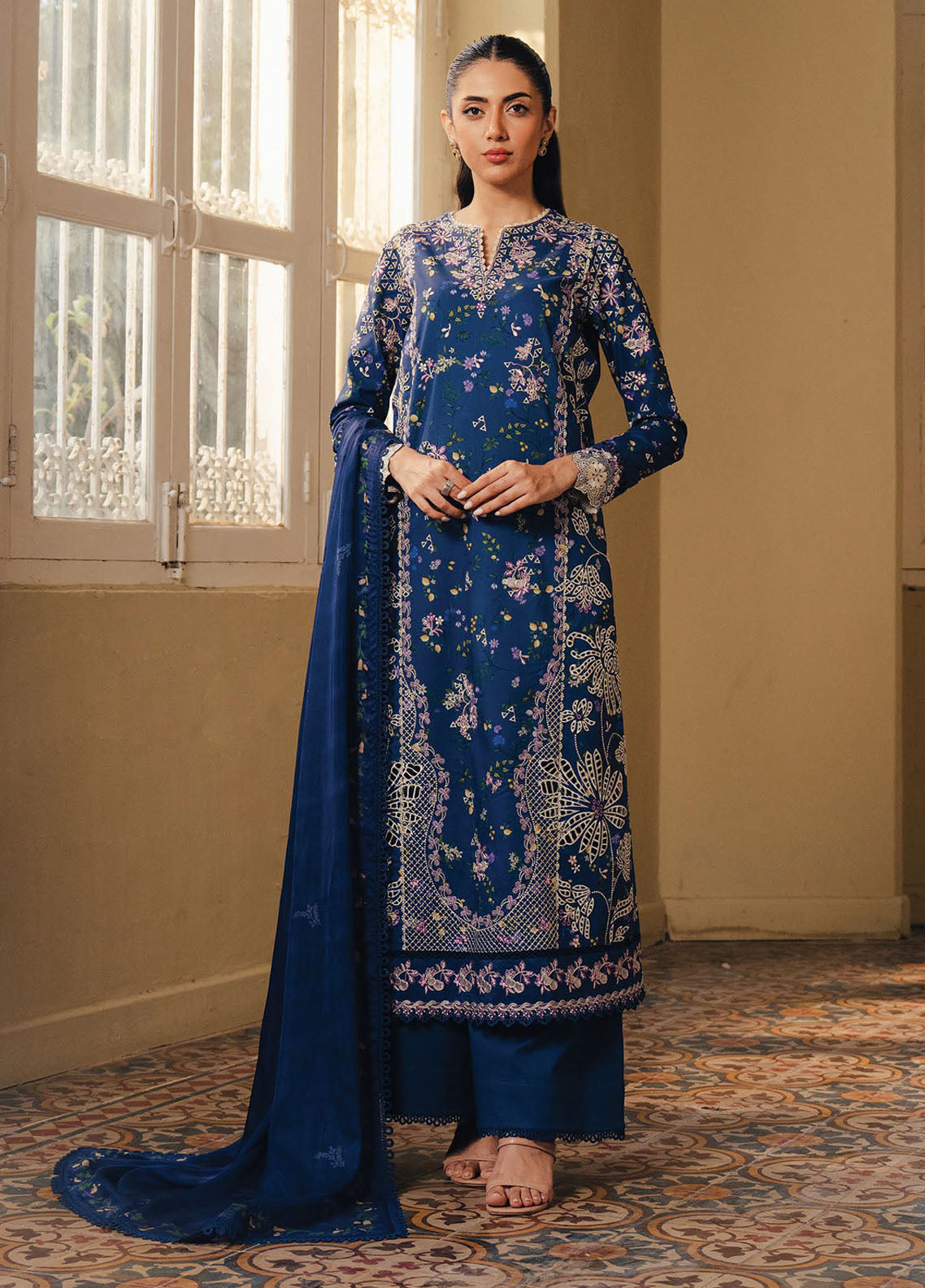 Daybreak By Afrozeh Embroidered Lawn 3 Piece Unstitched Suit AF26DB D-FWU-0011 DUSKMELT